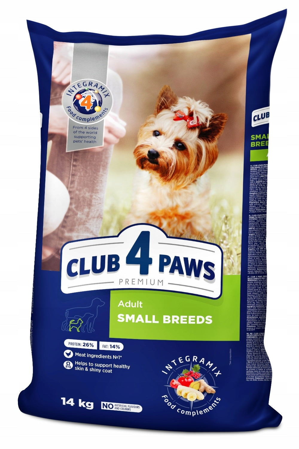 CLUB 4 PAWS for adult dogs 14kg for small breeds