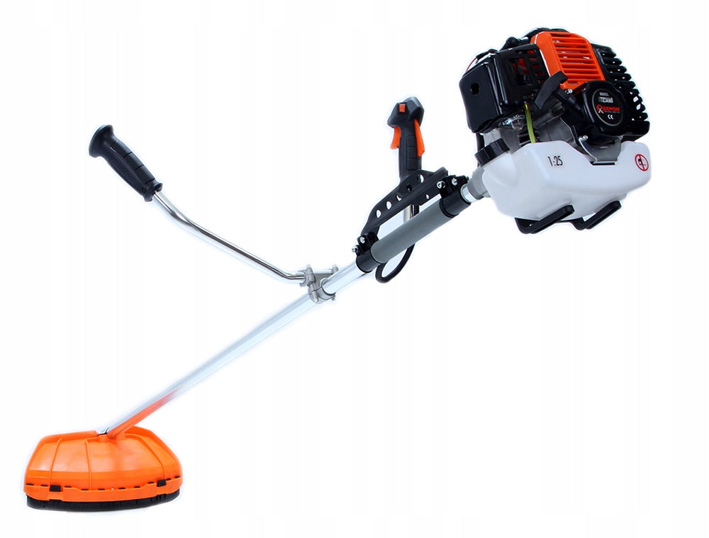COMBUSTION SCYTHE 5.2KM DEMON RQ580 TRIMMER LAWN MOWER Brand Demon