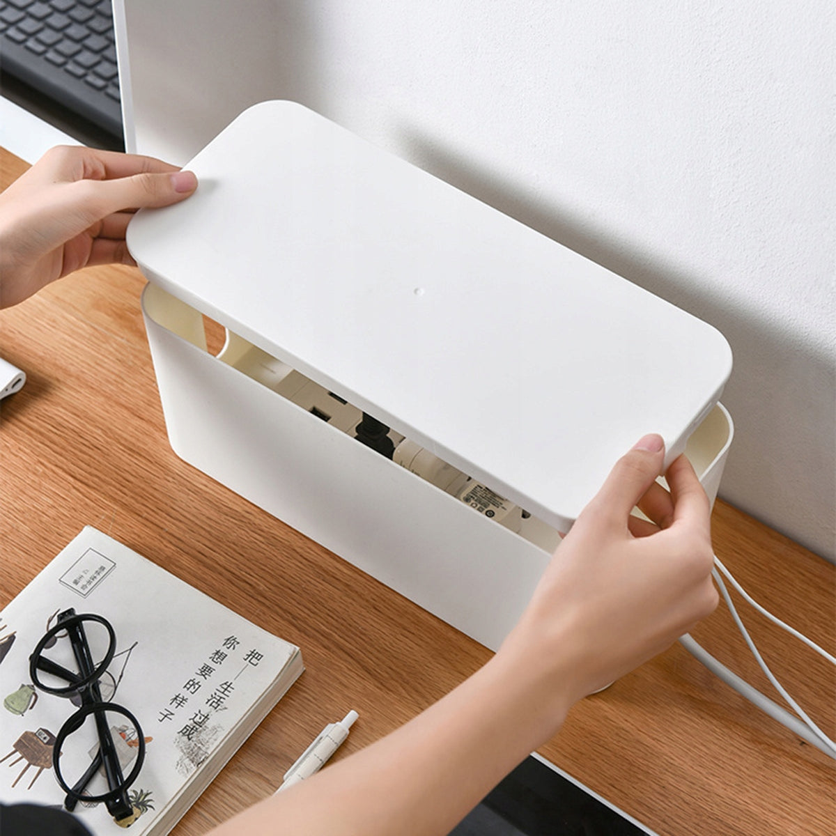 CONTAINER CABLE ORGANIZER BOX FOR EXTENSION CORDS WHITE Model AG963A