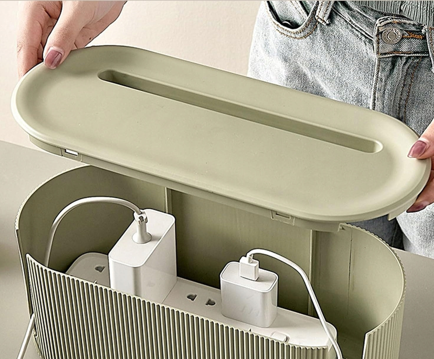 CONTAINER STYLISH CABLE ORGANIZER BOX STRIP + TOP HOLE Packaging status original