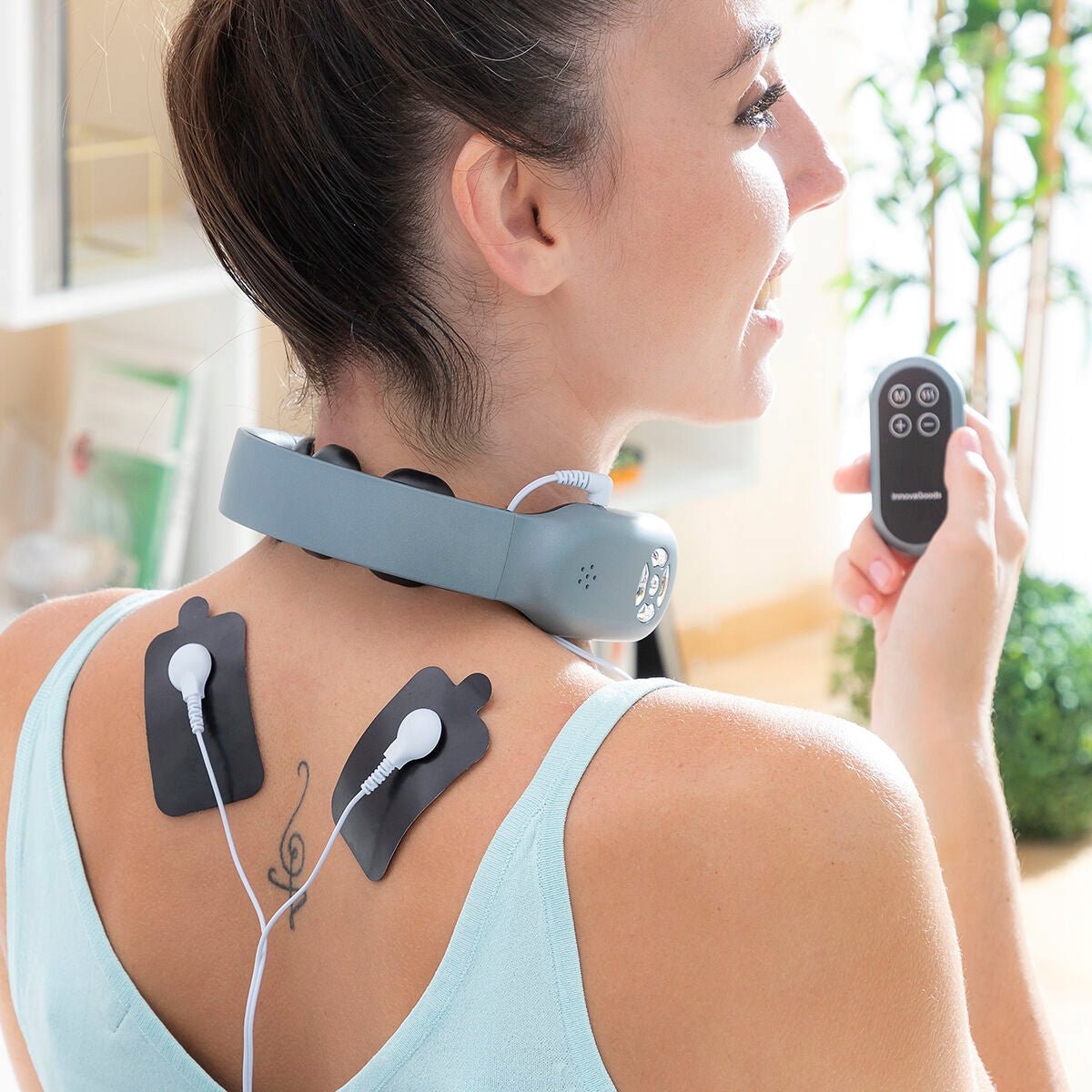 CORDLESS NECK MASSAGER WITH REMOTE CONTROL EAN (GTIN) 8435527824020