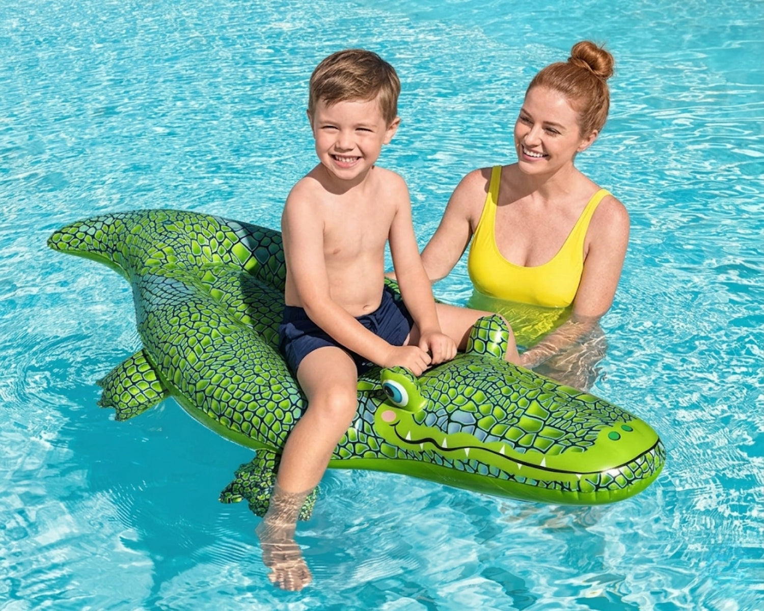 CROCODILE INFLATABLE SWIMMING TOY FOR POOL PONTOON FOR BEACH BY THE SEA Manufacturer code 4904582579991
