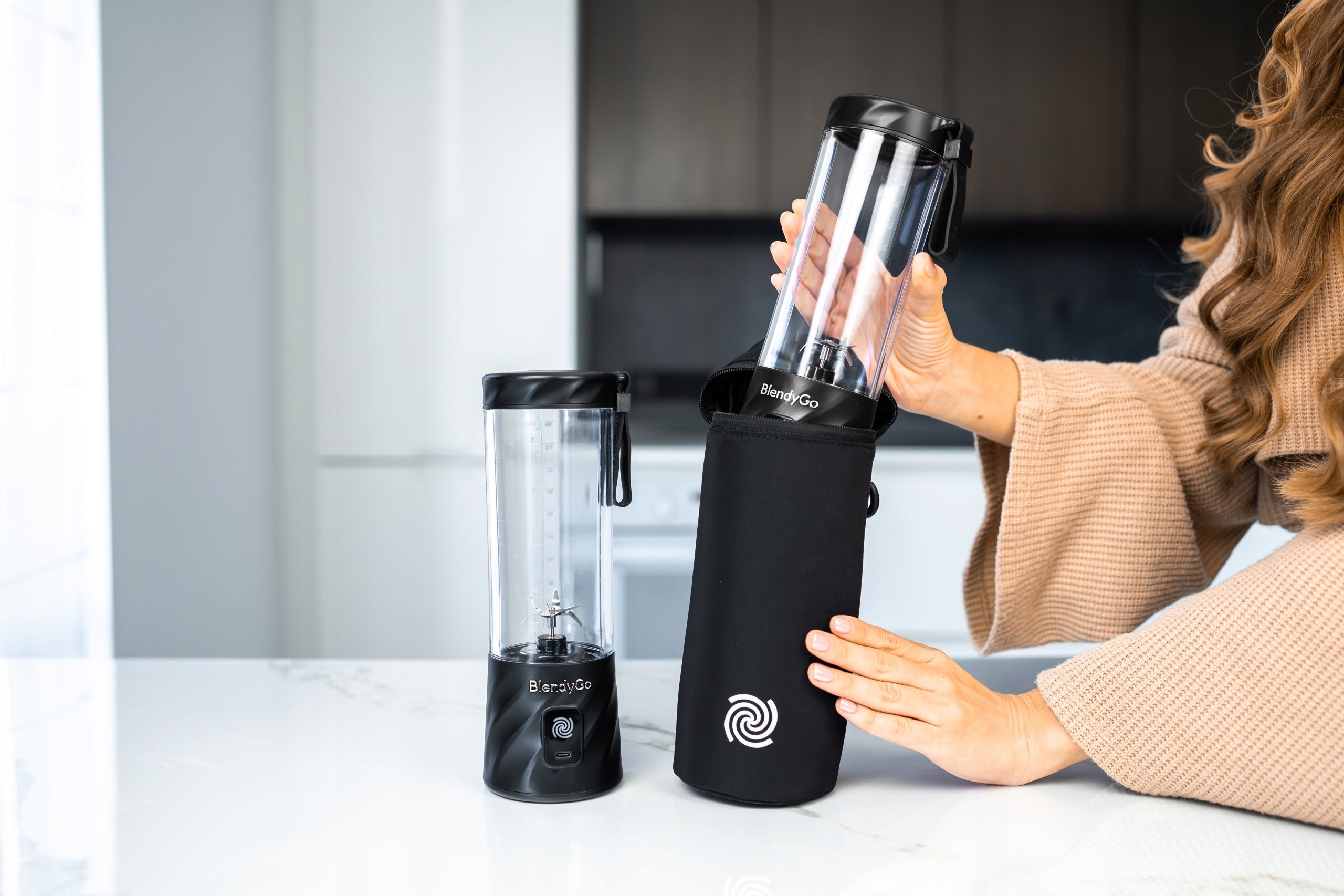 CUP BLENDER SPORTS WIRELESS SMOOTHIE SHAKE FRUIT Brand BlendyGo