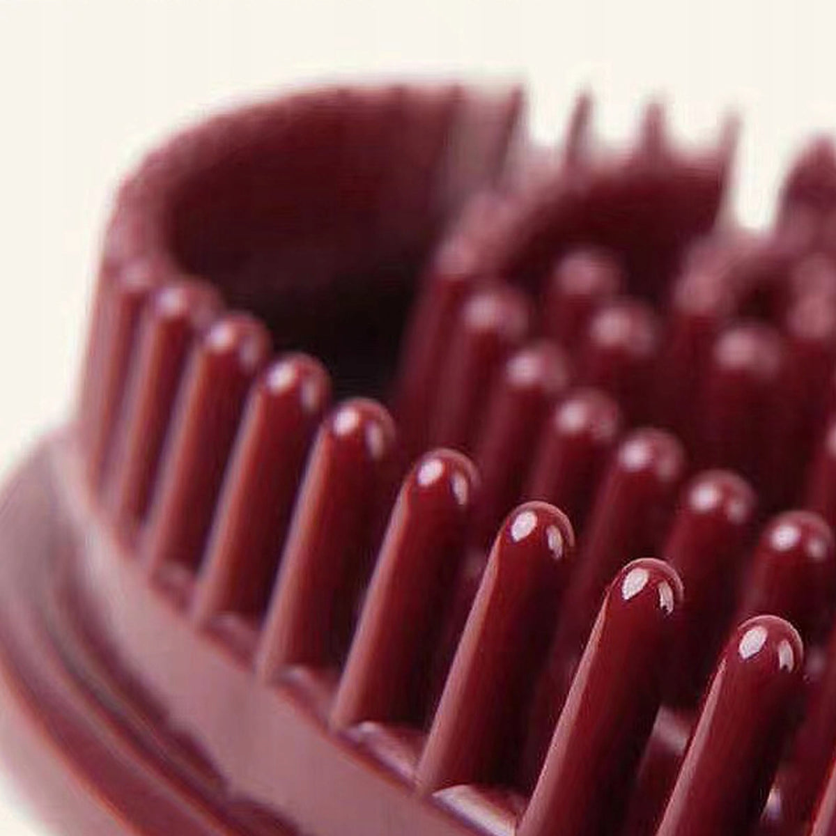 CURVED MERIDIAN MASSAGE BRUSH GENTLE RELAXATION BRUSH Manufacturer code 410111
