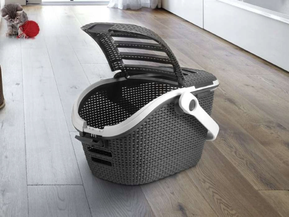 CURVER Anthracite transporter for animals up to 4kg Manufacturer code 198858
