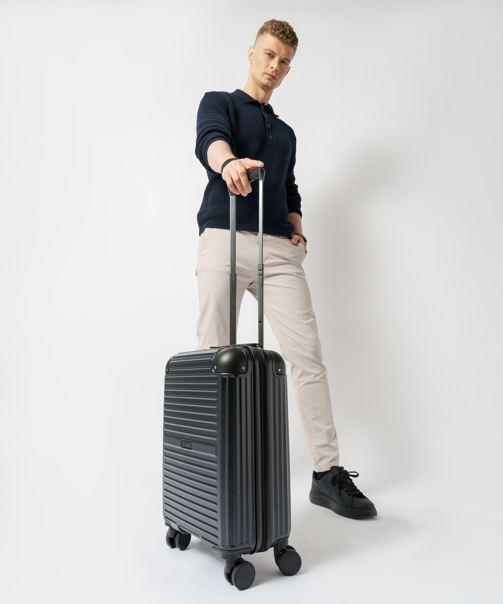 Cabin Suitcase Travel Hard Corners ALU Black PUCCINI PC034C-1 Dominant material polycarbonate