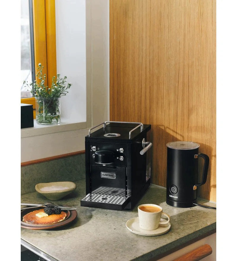 Capsule maker Sjöstrand Original 2.0 19 bar black Manufacturer code M1-2-BL-EU-A