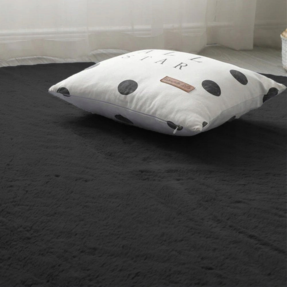 Carpet Round Rabbit rabbit fur non-slip fluffy 200x200 Additional information non-slip properties