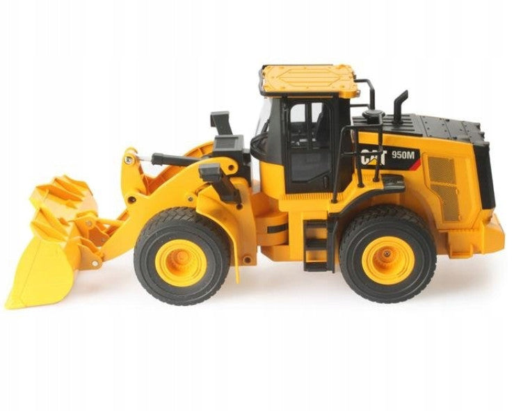 Carrera RC CAT 950M 1:24 Remote Controlled Construction Charger Manufacturer code DCM25003