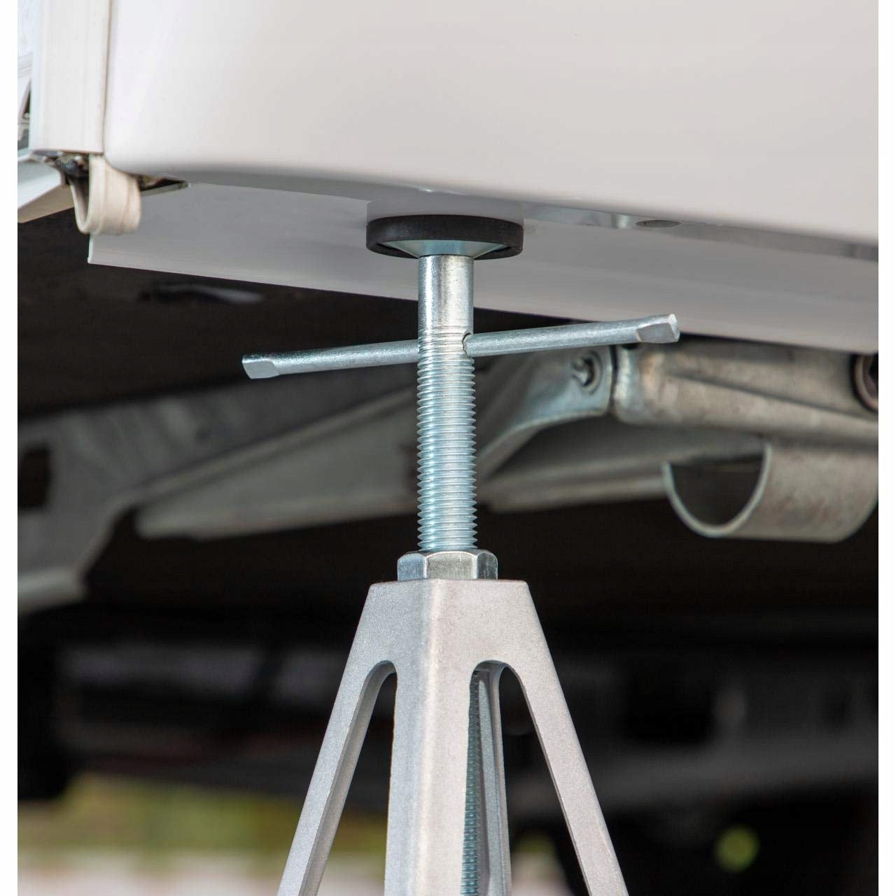 Cartrend Caravan Tripod 4 Pack 900kg Aluminum Brand Cartrend