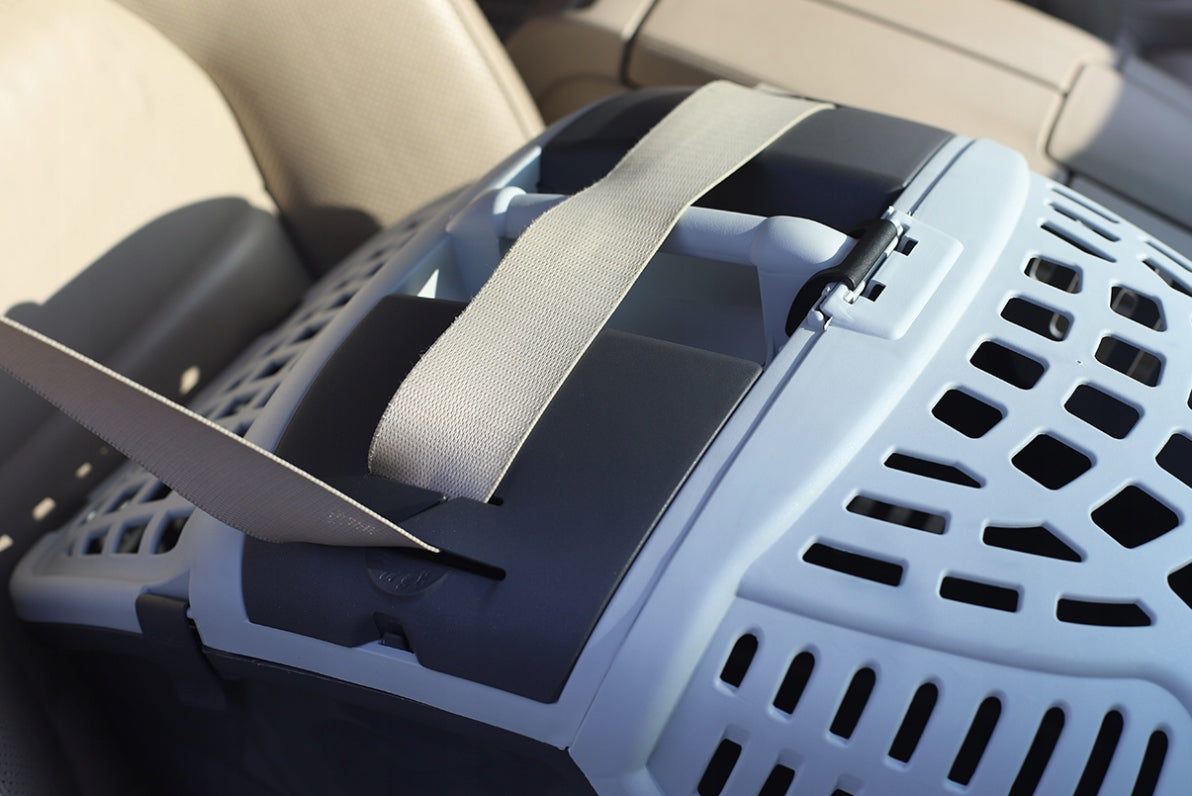 Cat Transporter for Car Dog Transporter Medium Grey AVIOR Build type for carrying on the shoulder for hand carrying top opening front or side opening