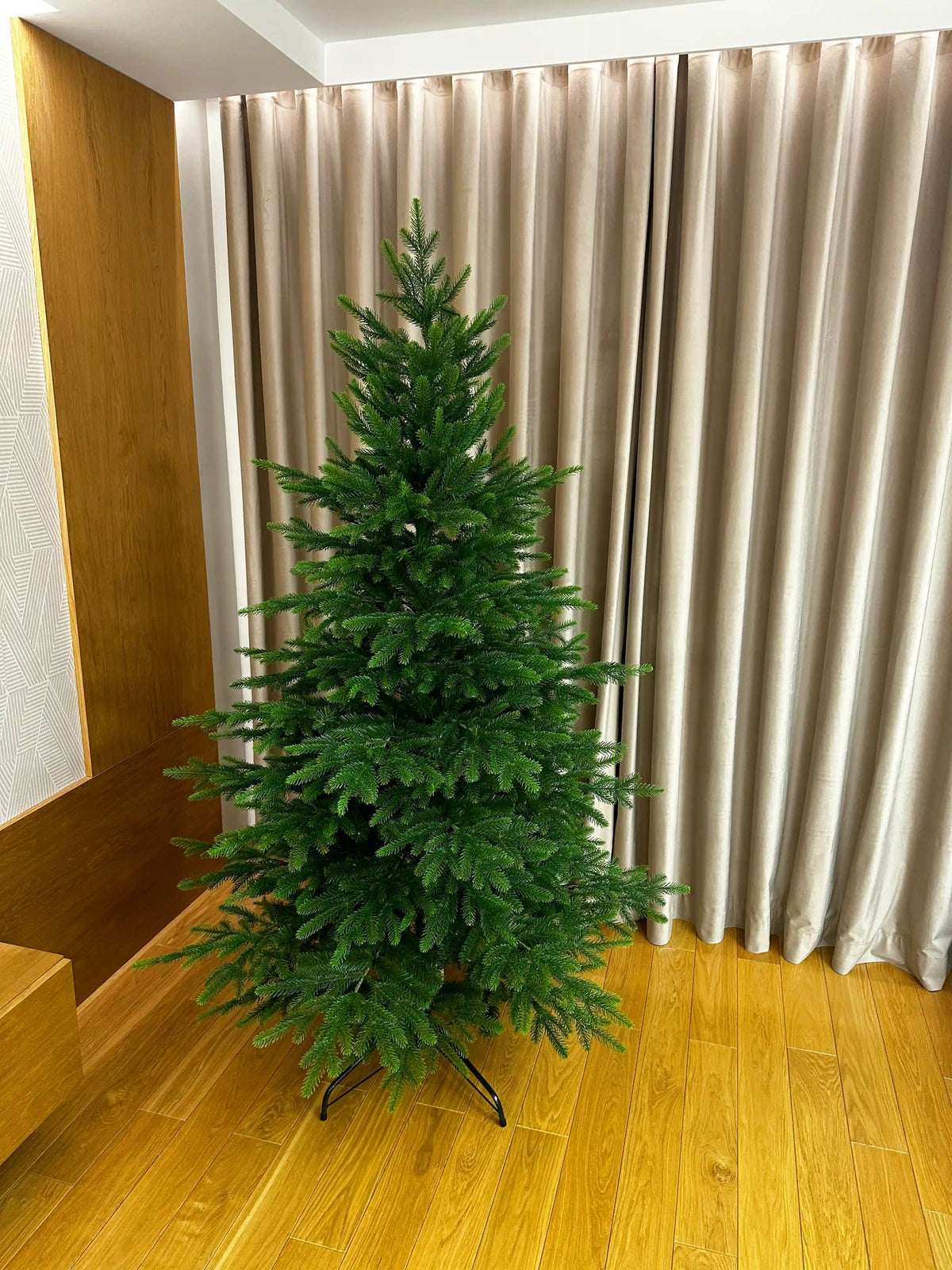 Caucasian Spruce 190 cm PE +PVC - artificial Christmas tree Packaging status original