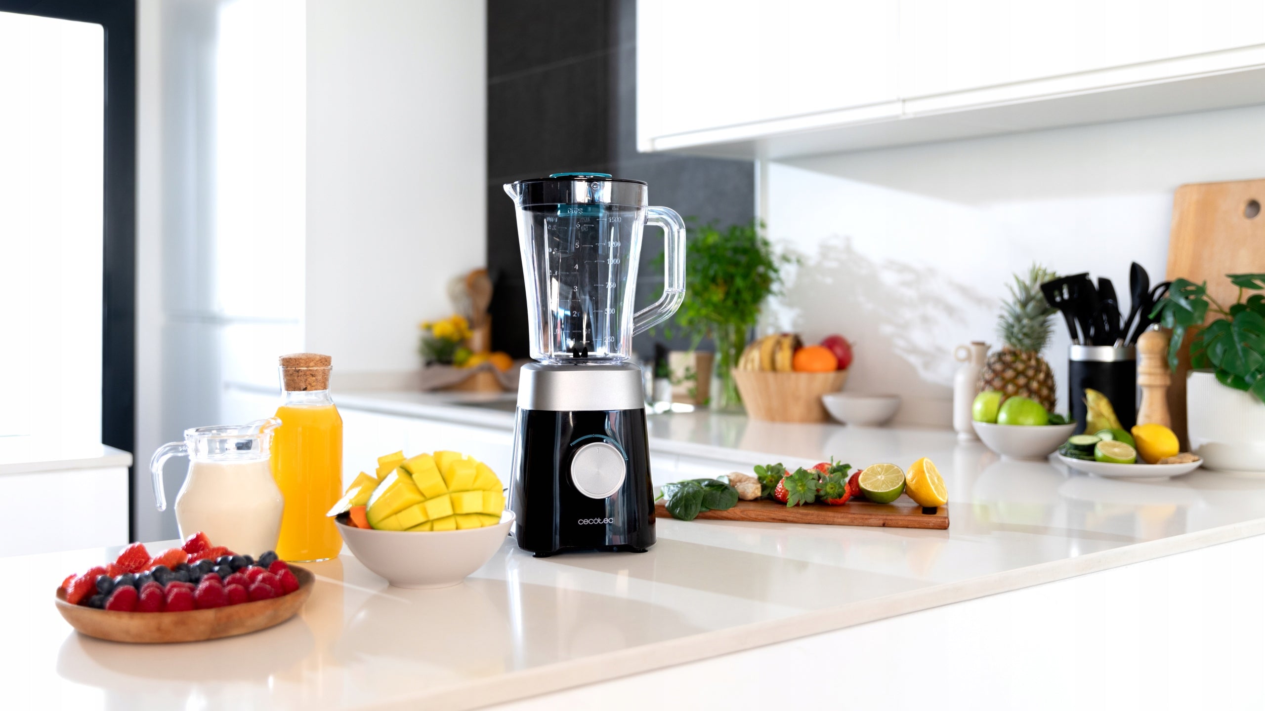 Cecotec Power Black Titanium 1300MAX B Chalice Blender 1300W 1.5l Black Manufacturer code 3915