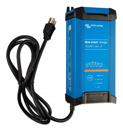 Charger Blue Smart IP22 230 VAC 24/16 (1)