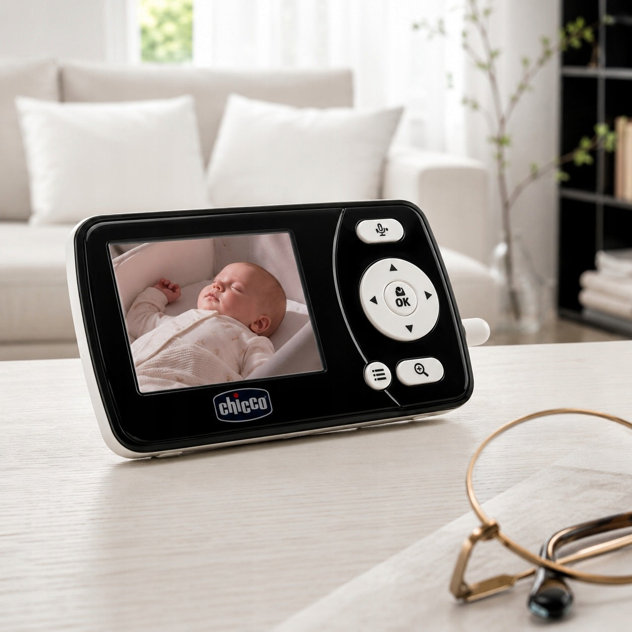 Chicco Deluxe baby monitor 4,3" LCD camera night mode Manufacturer code 00010158000000