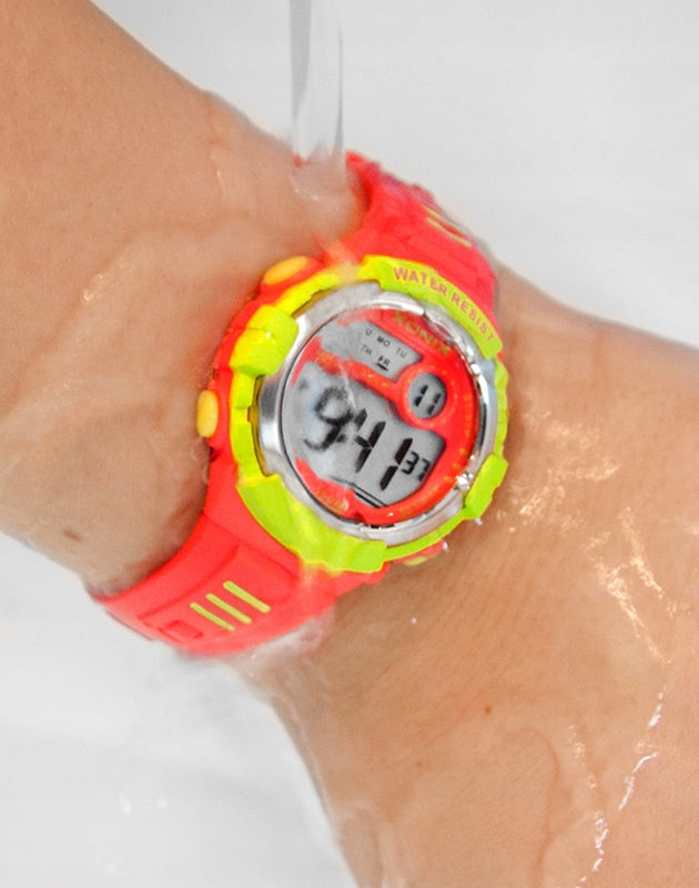Children's Digital Watch XONIX 10ATM Easy to read LCD Brand Xonix
