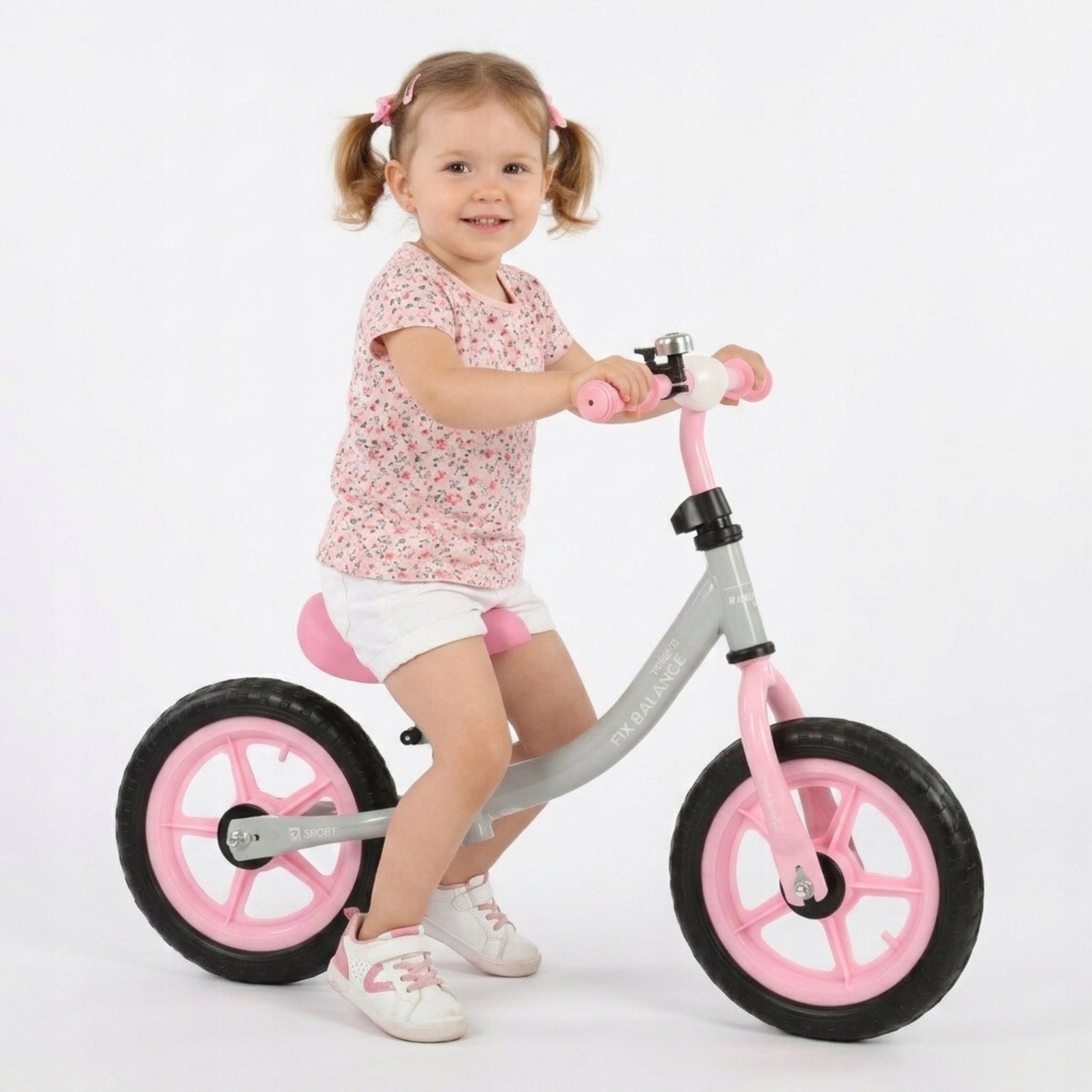 Children's Running Bike Lightweight Rejectable 1,8kg Foam Wheels Grey Pink Kid's age 2＋ years