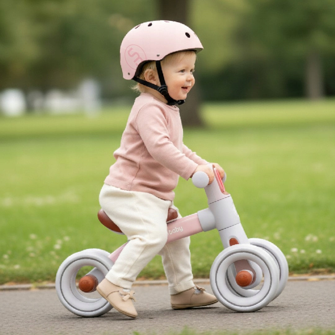 Children's balance bike 4 wheels Cross-country Lightweight 2,3 kg LED Zoomi Brand Sun Baby