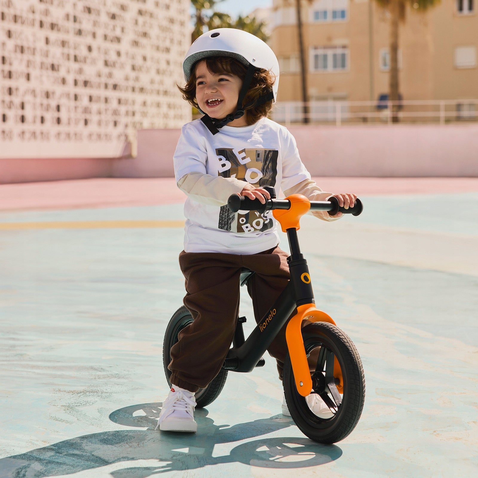 Children's balance bike adjustable maintenance-free wheels Lionelo Toni Packaging status original