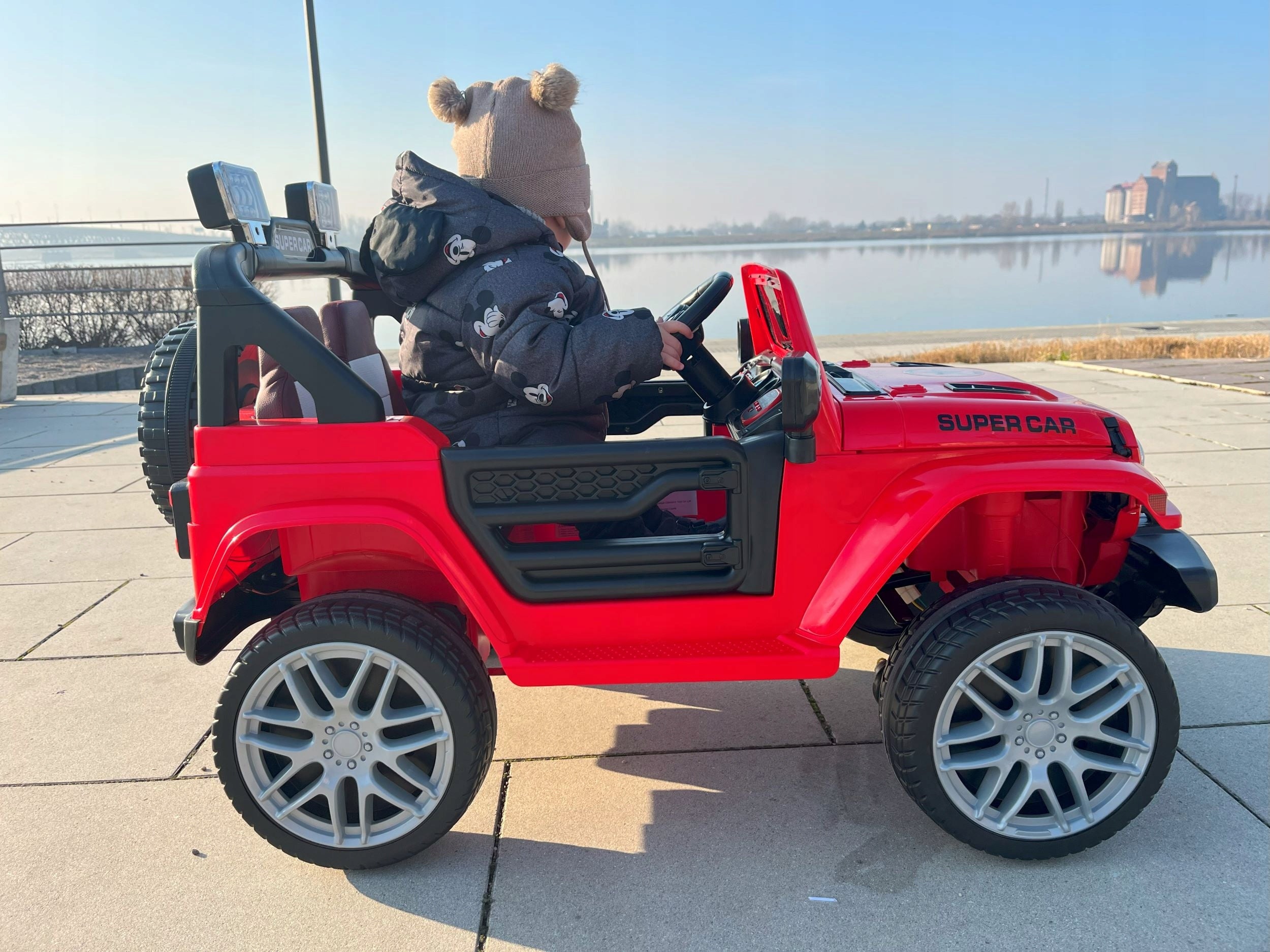 Children's electric vehicle JEEP SUPERCAR LT-598 4X4 12V 7Ah Vehicle width 80 cm