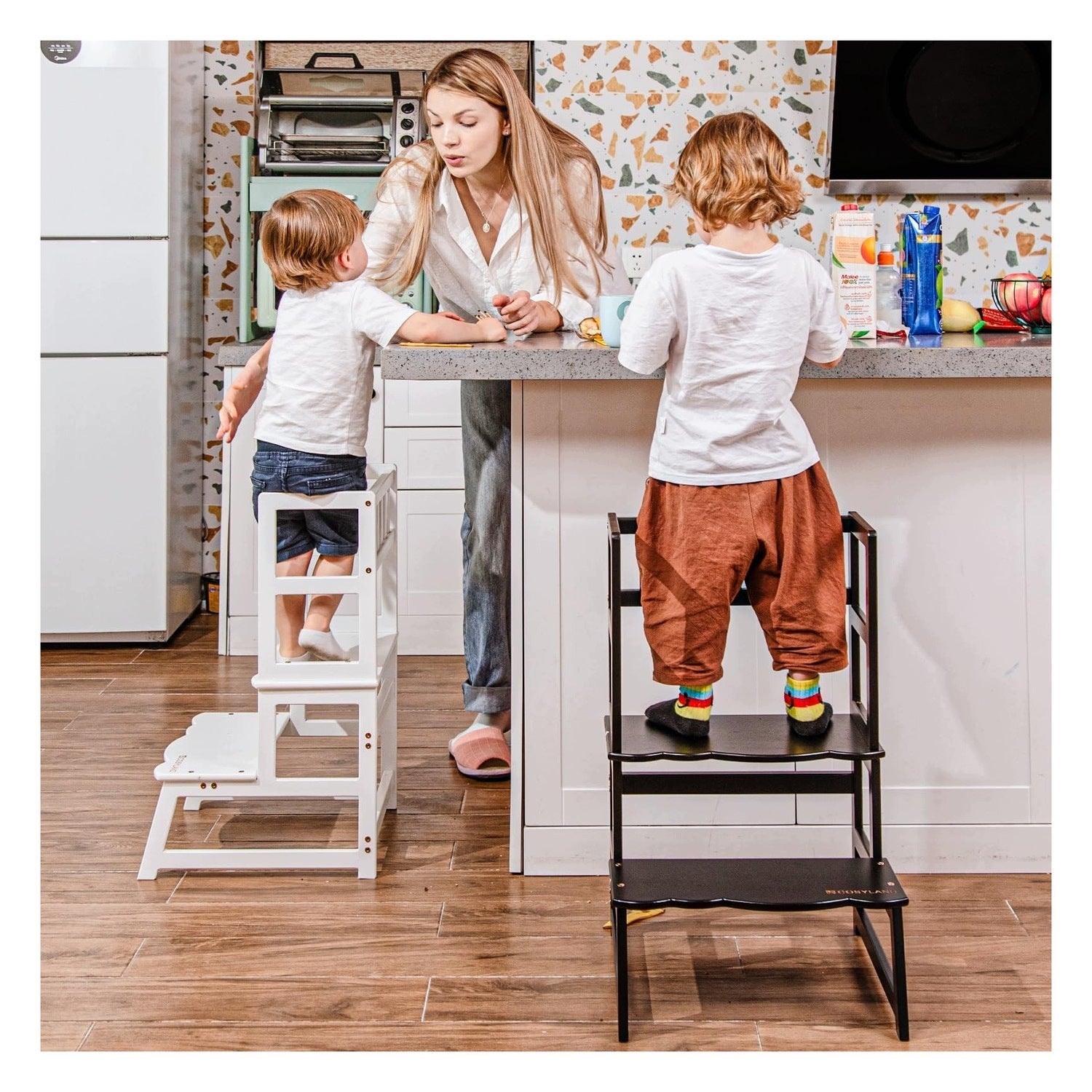 Children's high chair - learning platform with handle - black Brand no brand