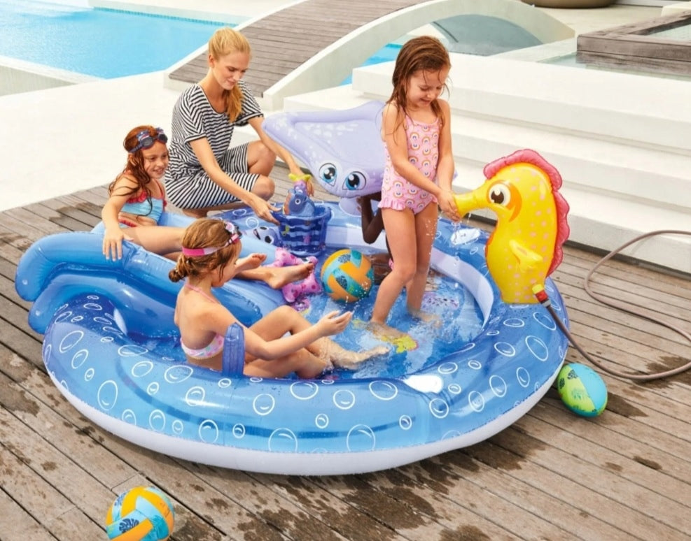 Children's inflatable pool water playground water slide + TOYS 1,5+ Brand Playtive
