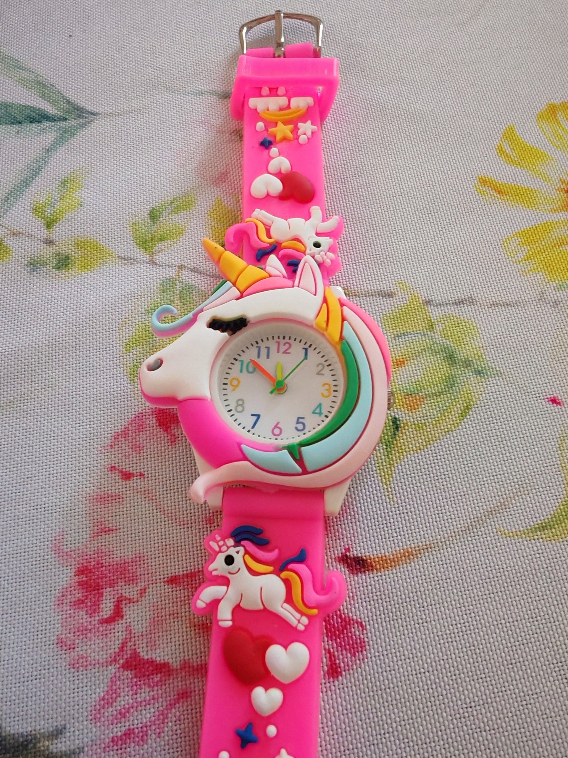 Children's watch with unicorn on the dial gift for children pink Manufacturer code 1664