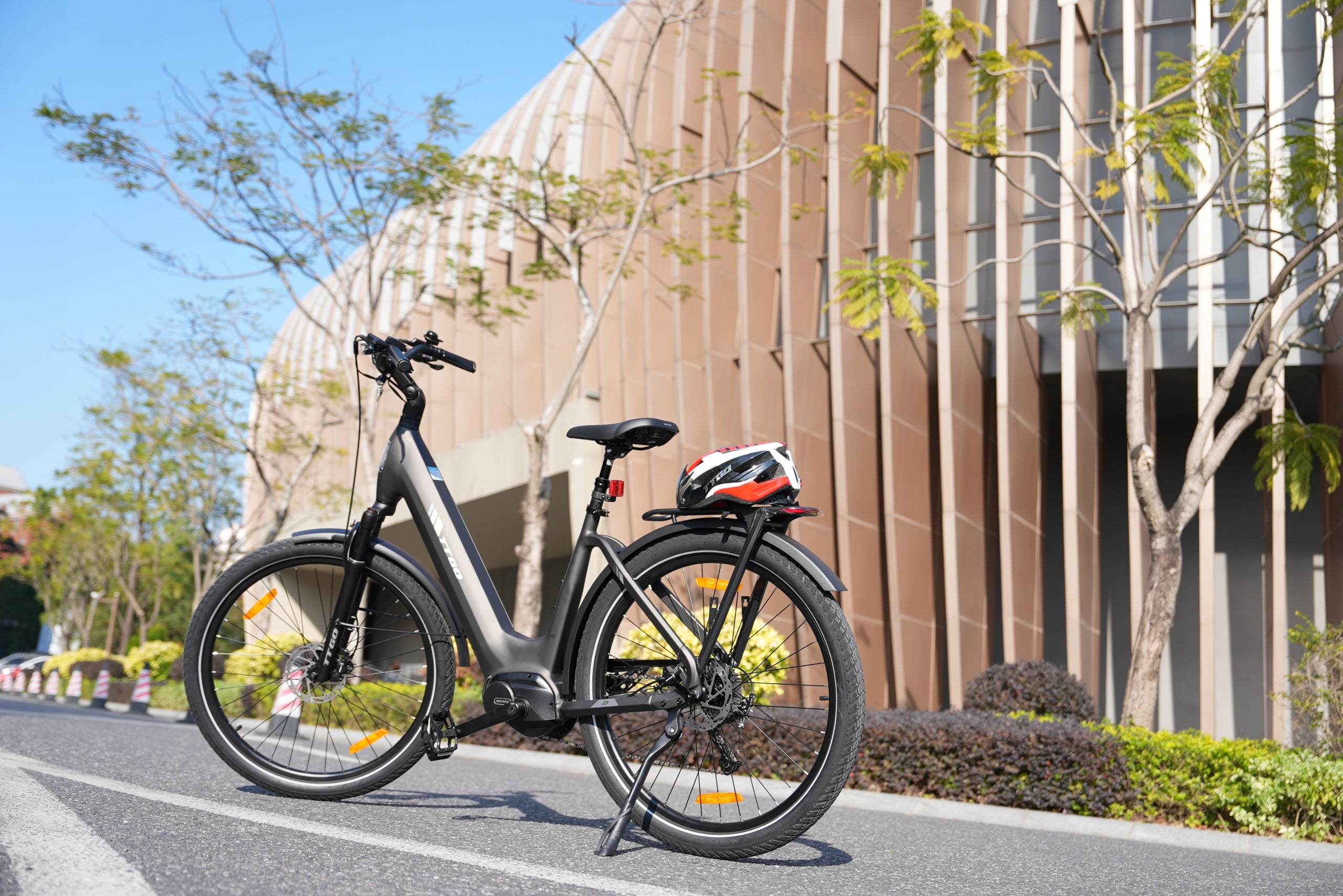 City Electric Bike TTGO Z5 250W 18Ah 130HP Mid-Mount Motor 27.5" Packaging status original