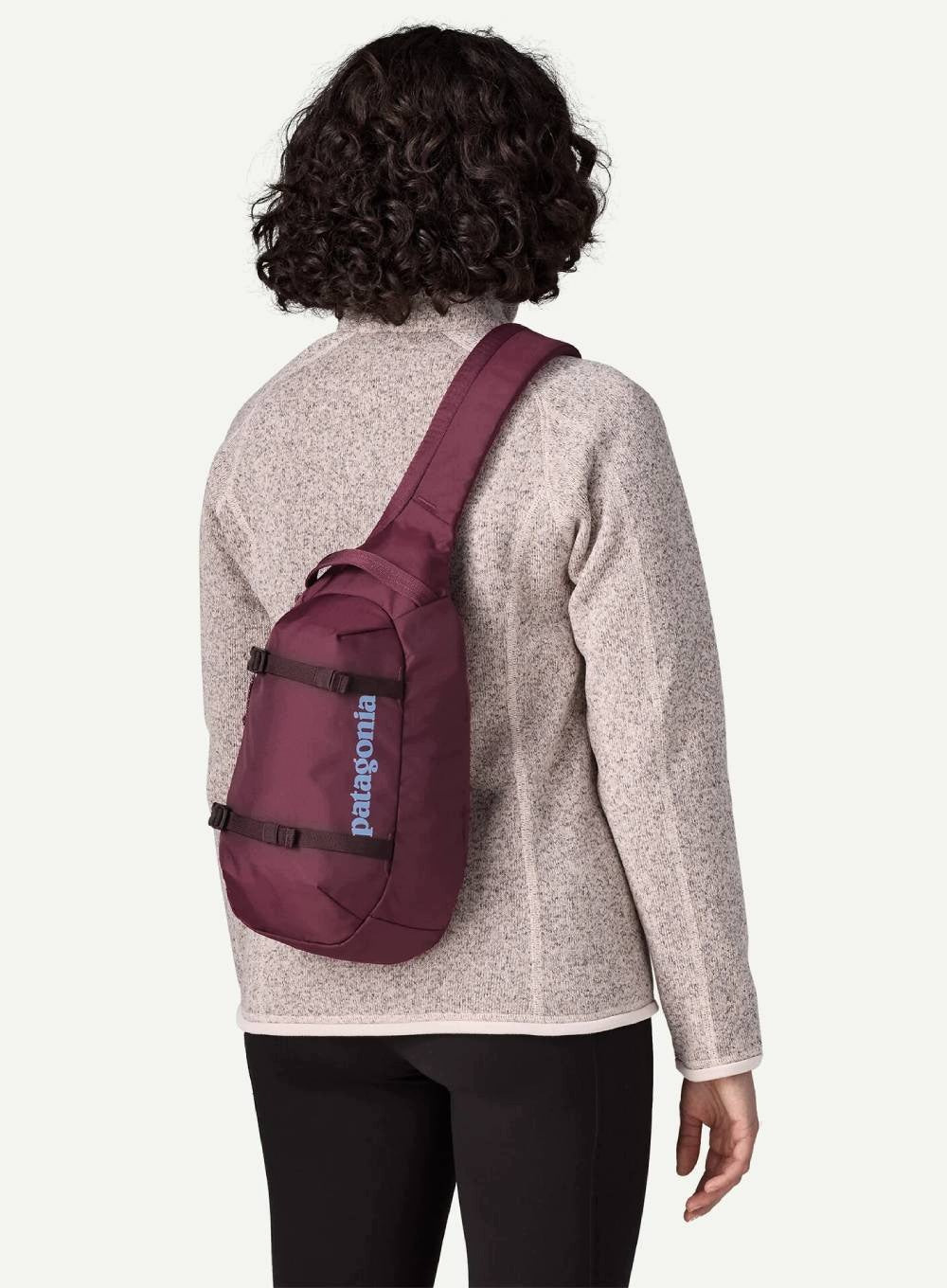 City backpack Patagonia Atom Sling Bag 8 l - berry fig Gender unisex