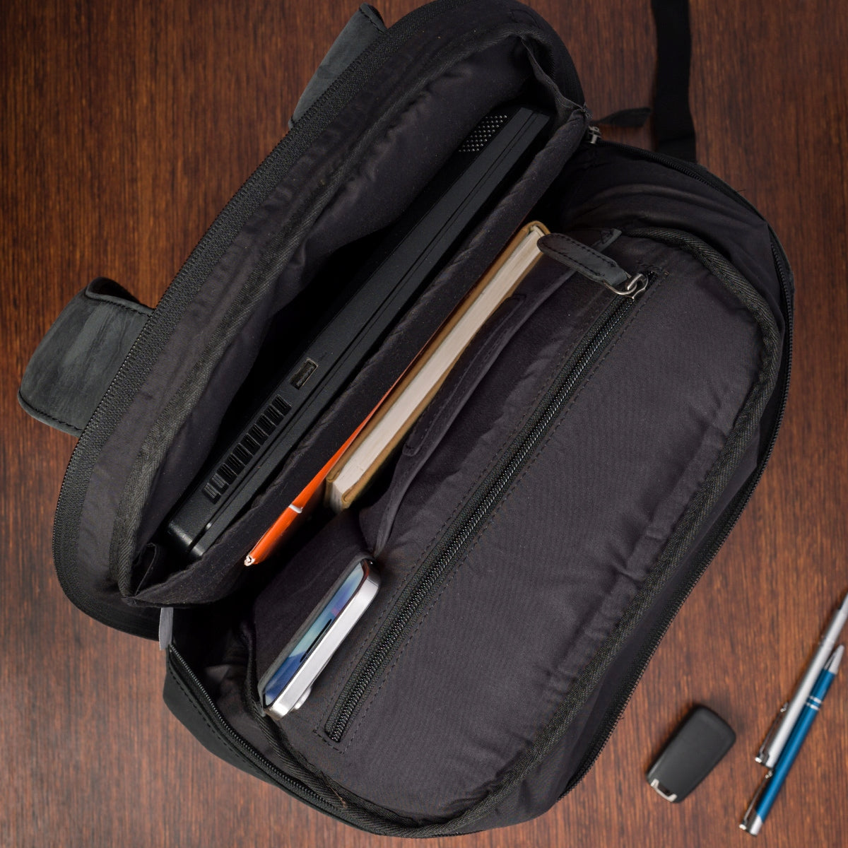 Class Leather Laptop Backpack Large roomy 15,6 business A4 black Packaging status original