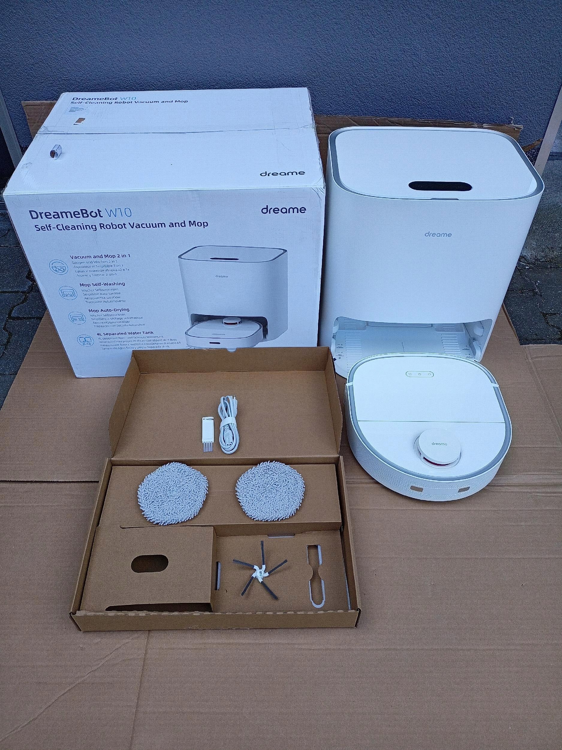 Cleaning robot Dreame Bot W10 white Dominant color white