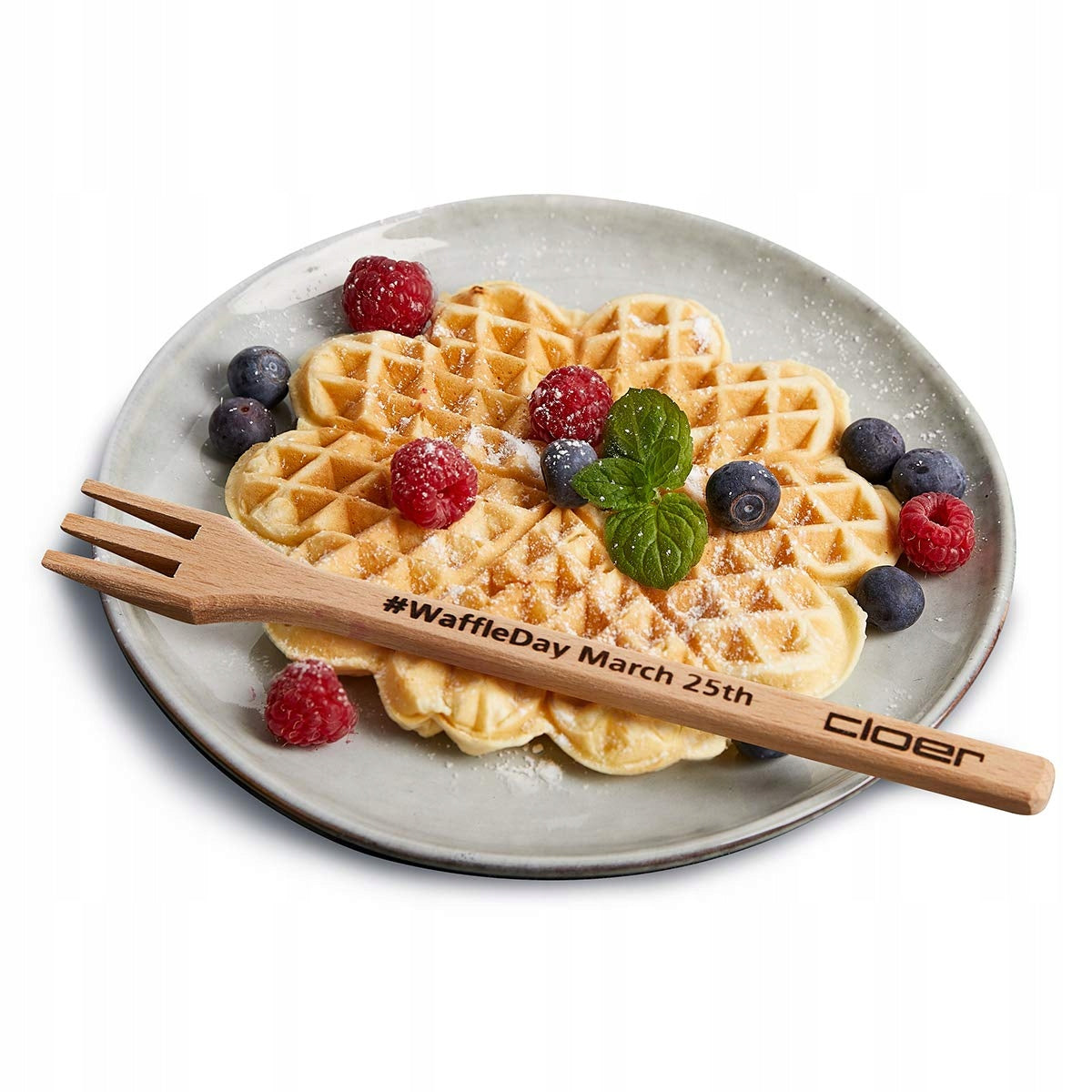 Cloer 181 waffle iron heart 930W 16cm metal white heavy plates Brand Cloer