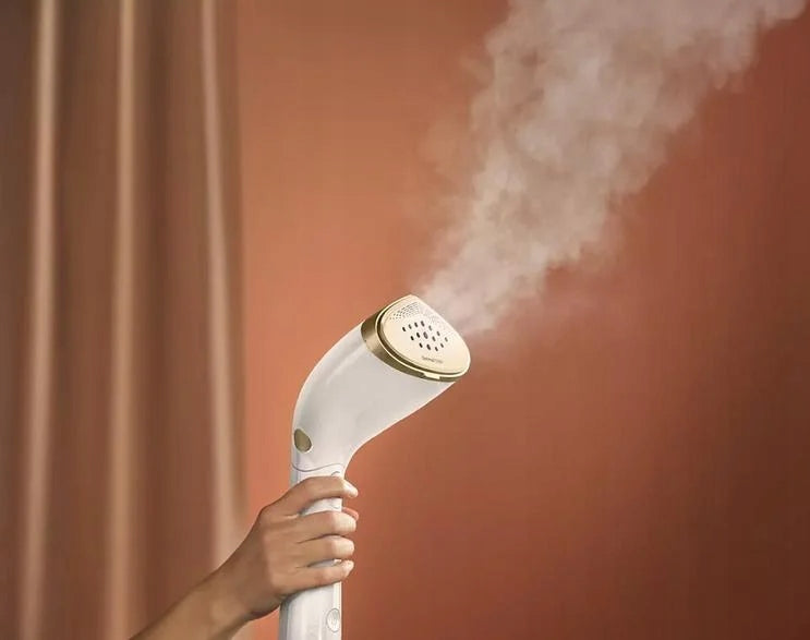 Clothes steamer PHILIPS STH7030/10 series 7000 Functions automatic temperature selection steam function vertical steam ejection vertical ironing steam flow adjustment