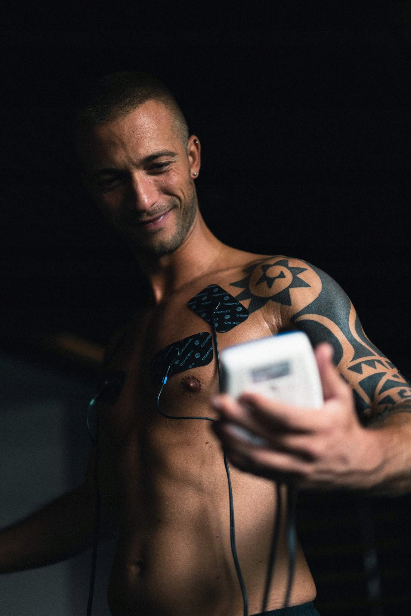 Compex Sp 4.0 muscle stimulator black 2536960 Model SP 4.0