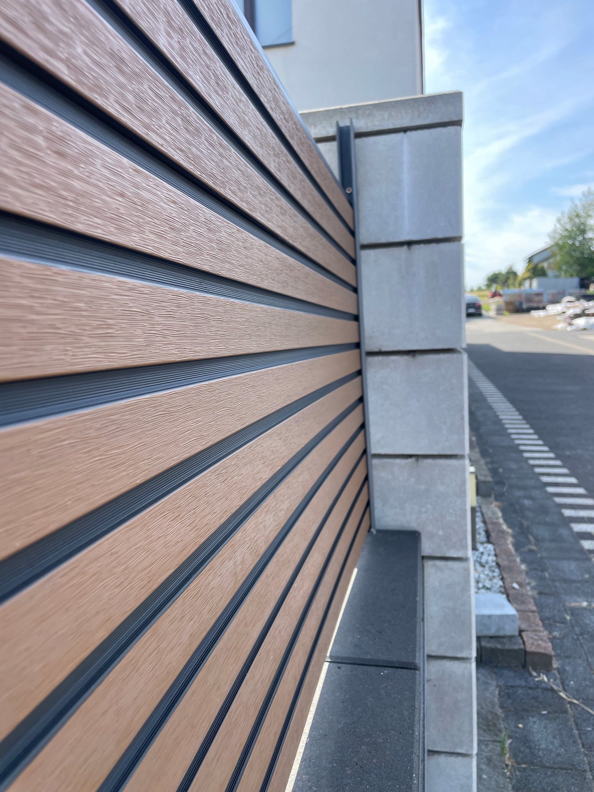 Composite Fence Lamels Length 2m Kind span