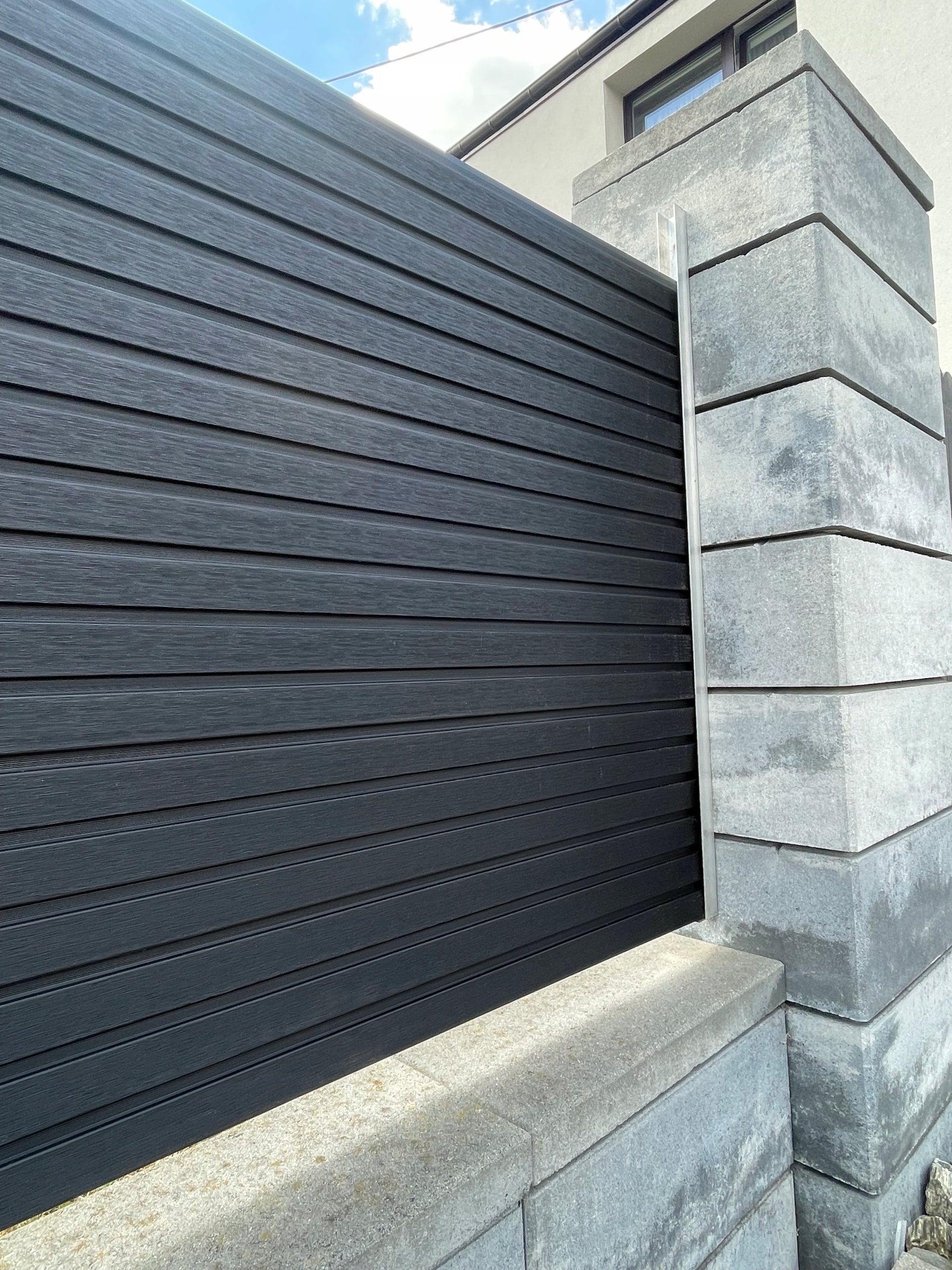 Composite Fence Lamels Length 2m Packaging status original