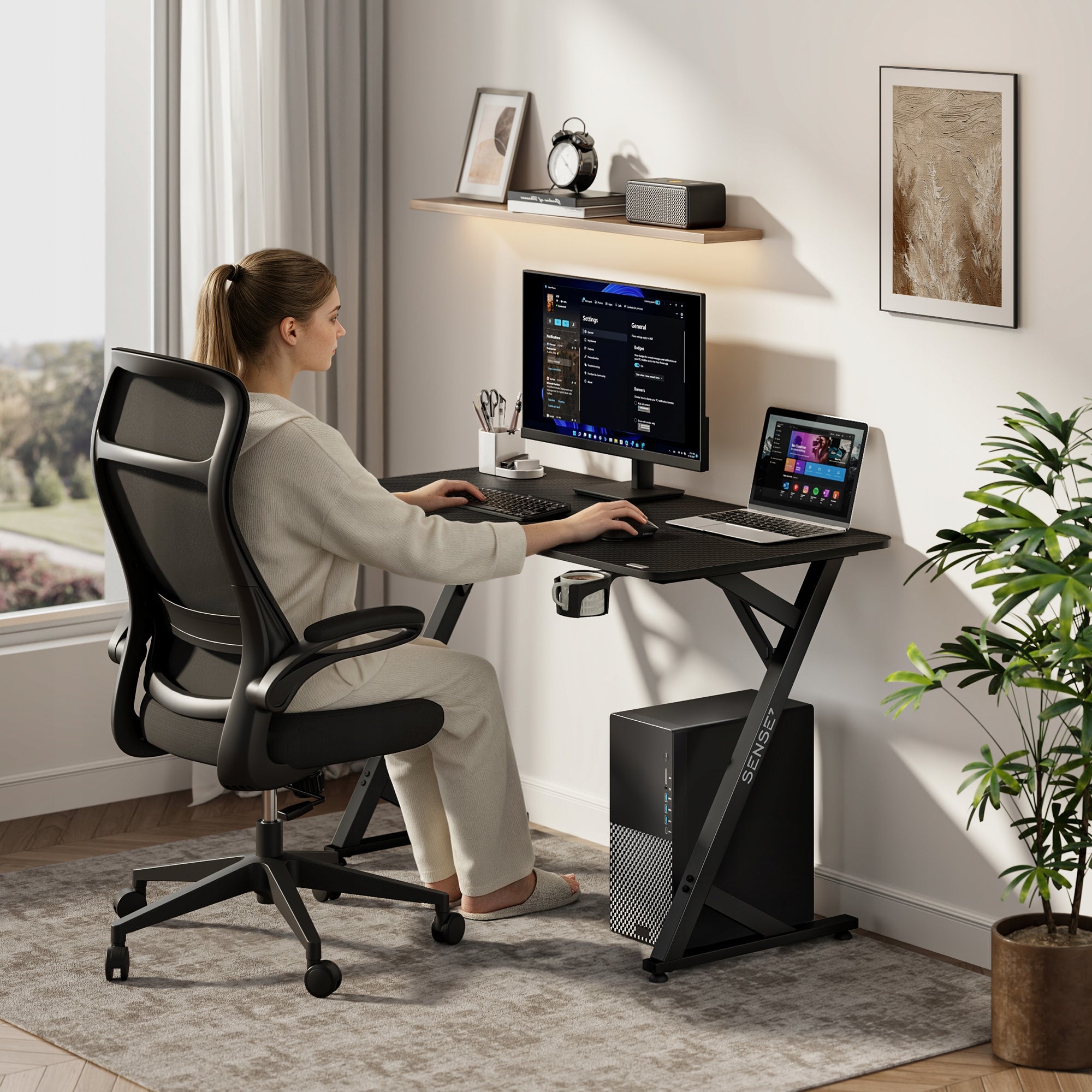 Computer Gaming Desk for Computer + Accessories 120x60cm Sense7 Vamo Brand Sense7