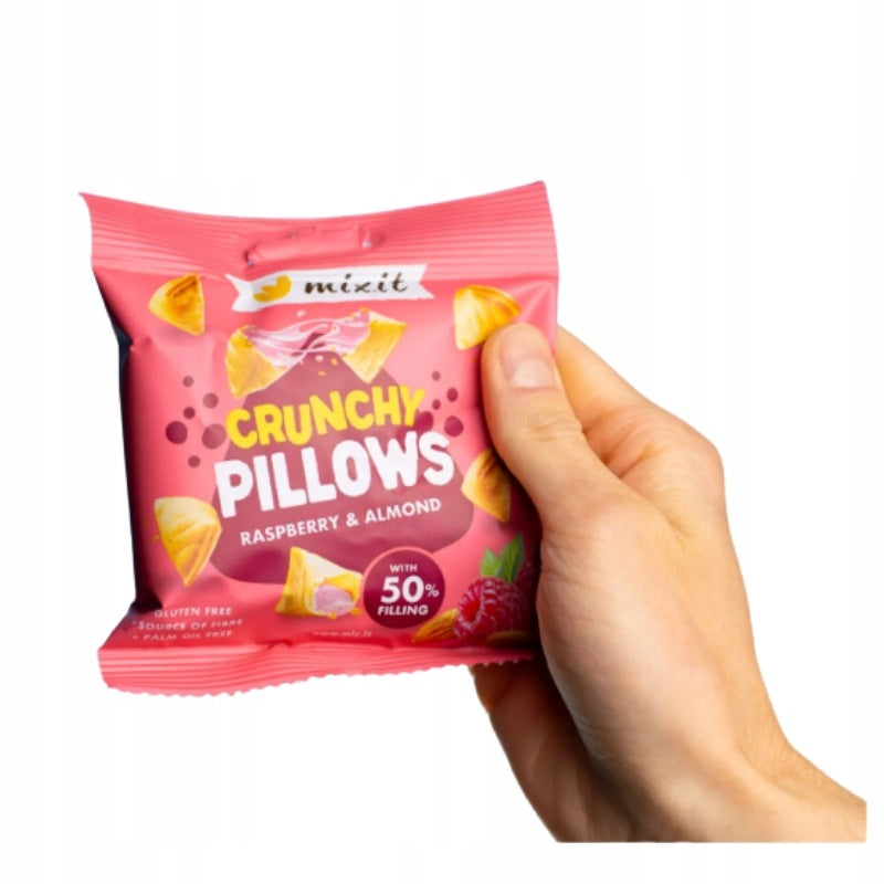 Cones with raspberry filling and almonds 30g MIXIT crunchy snack