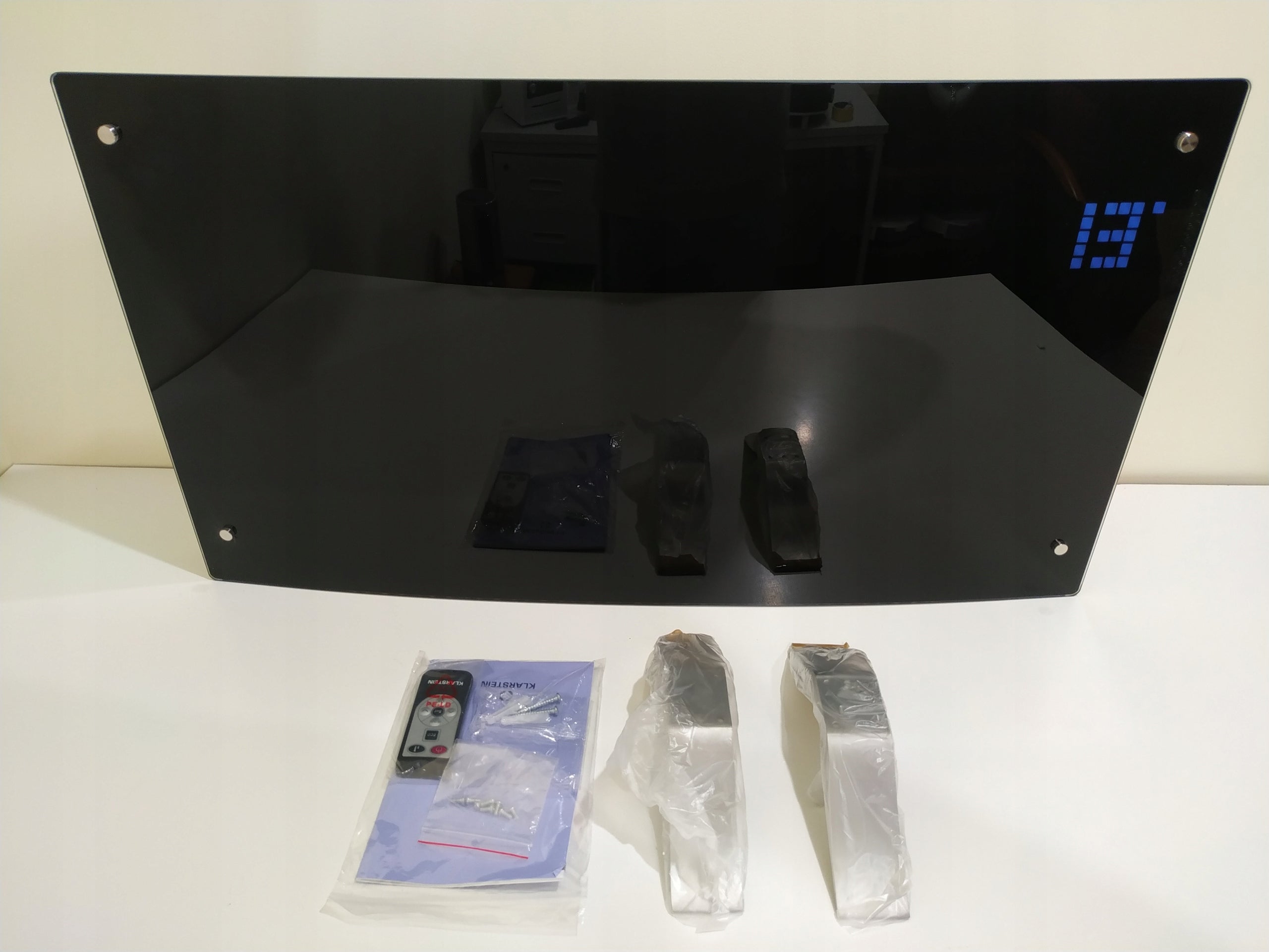 Convector Heater Glass Led Display Curved 10031979 2000W black Packaging status open