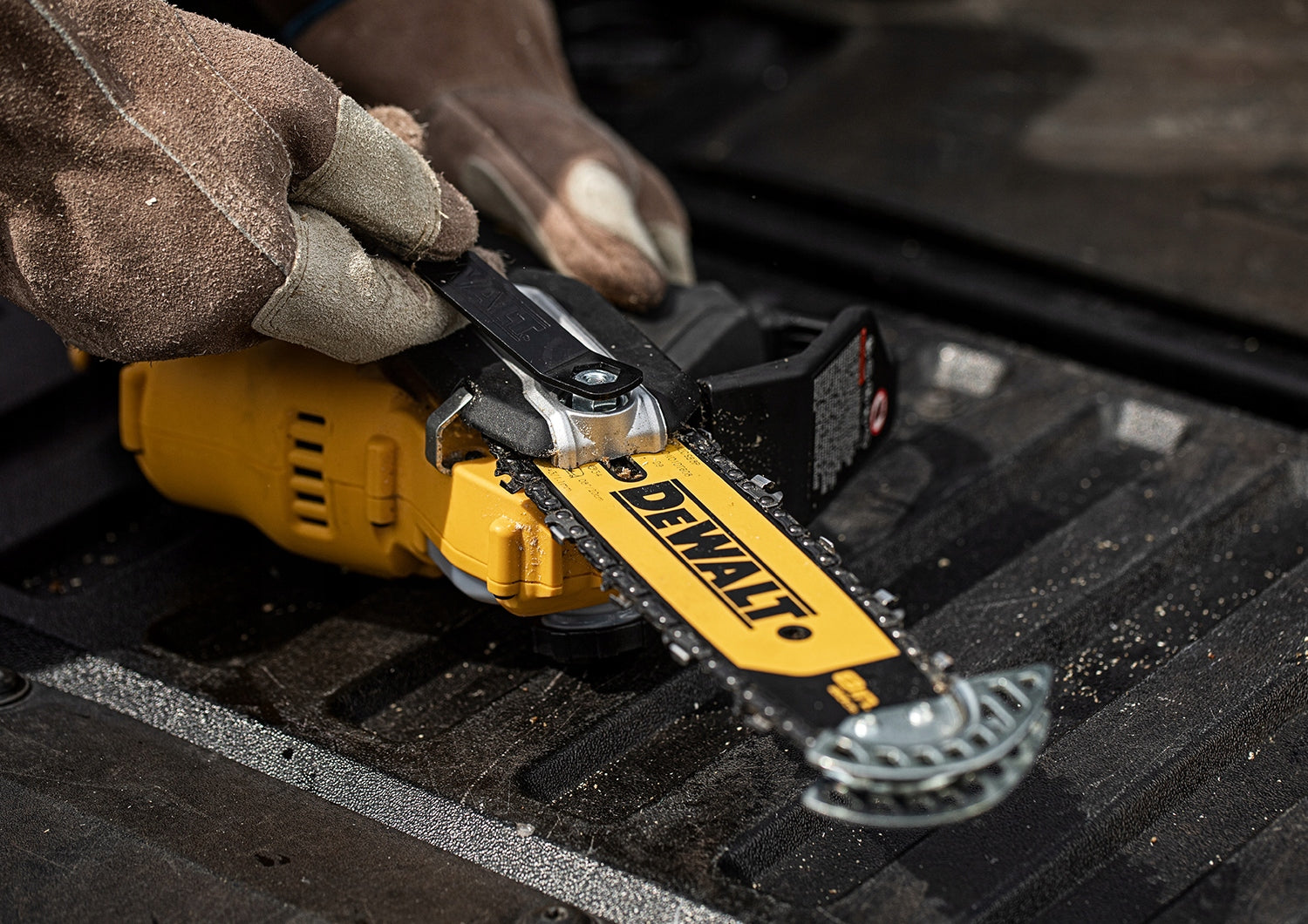 Cordless Branch Chainsaw 20cm 18V DeWALT DCMPS520N-QW Chain pitch ('') 3/8''
