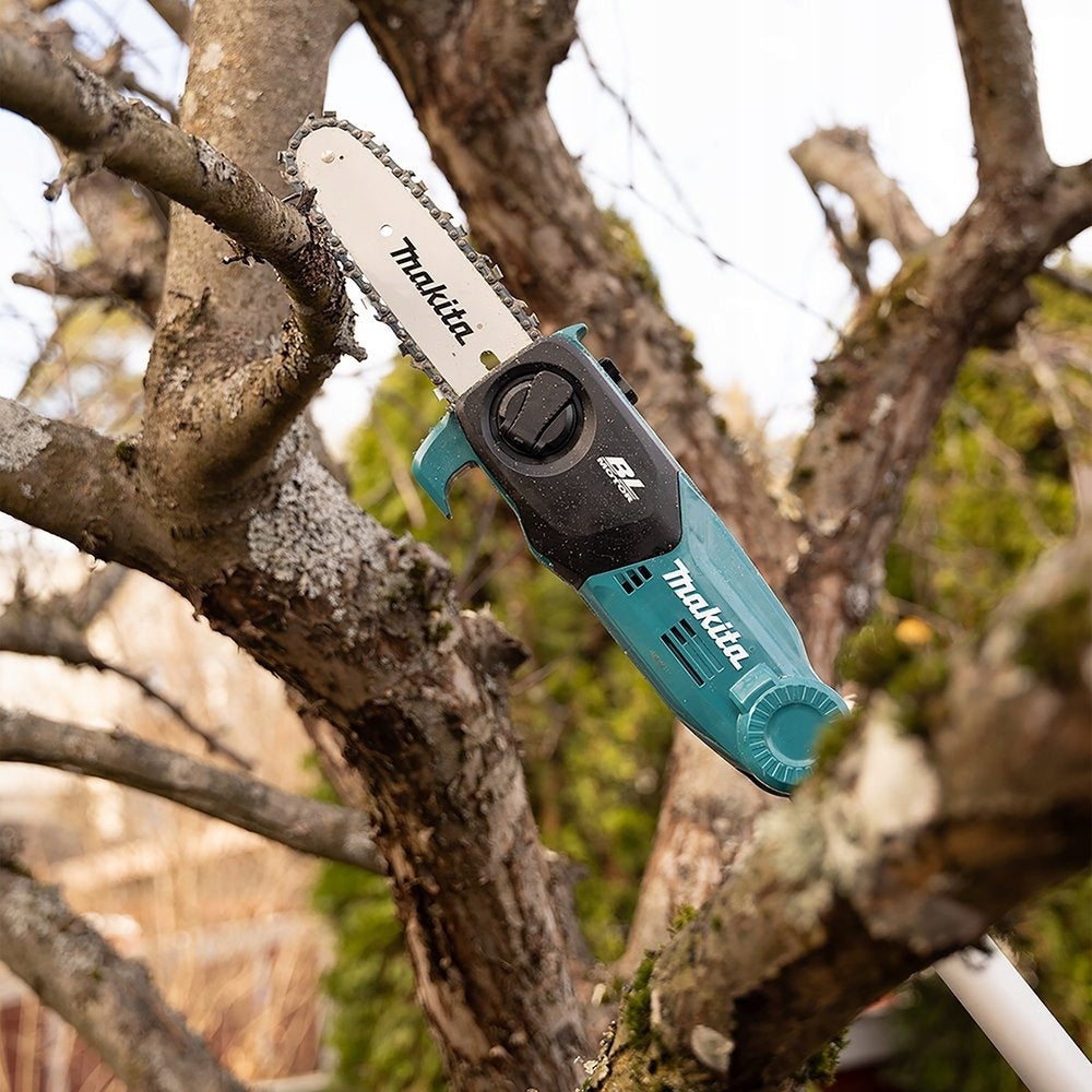 Cordless trimmer with boom Makita DUA200Z01 Chain manufacturer Makita