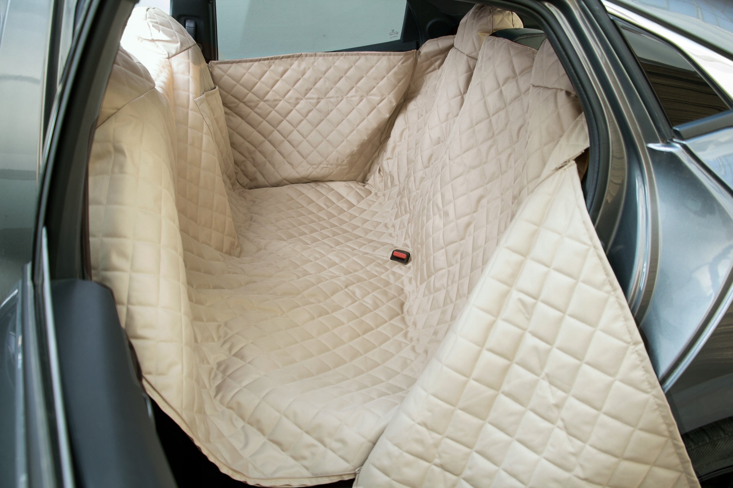 Cover with sides seat mat for dog car M 150x180cm - graphite Trade name Pokrowiec pikowany