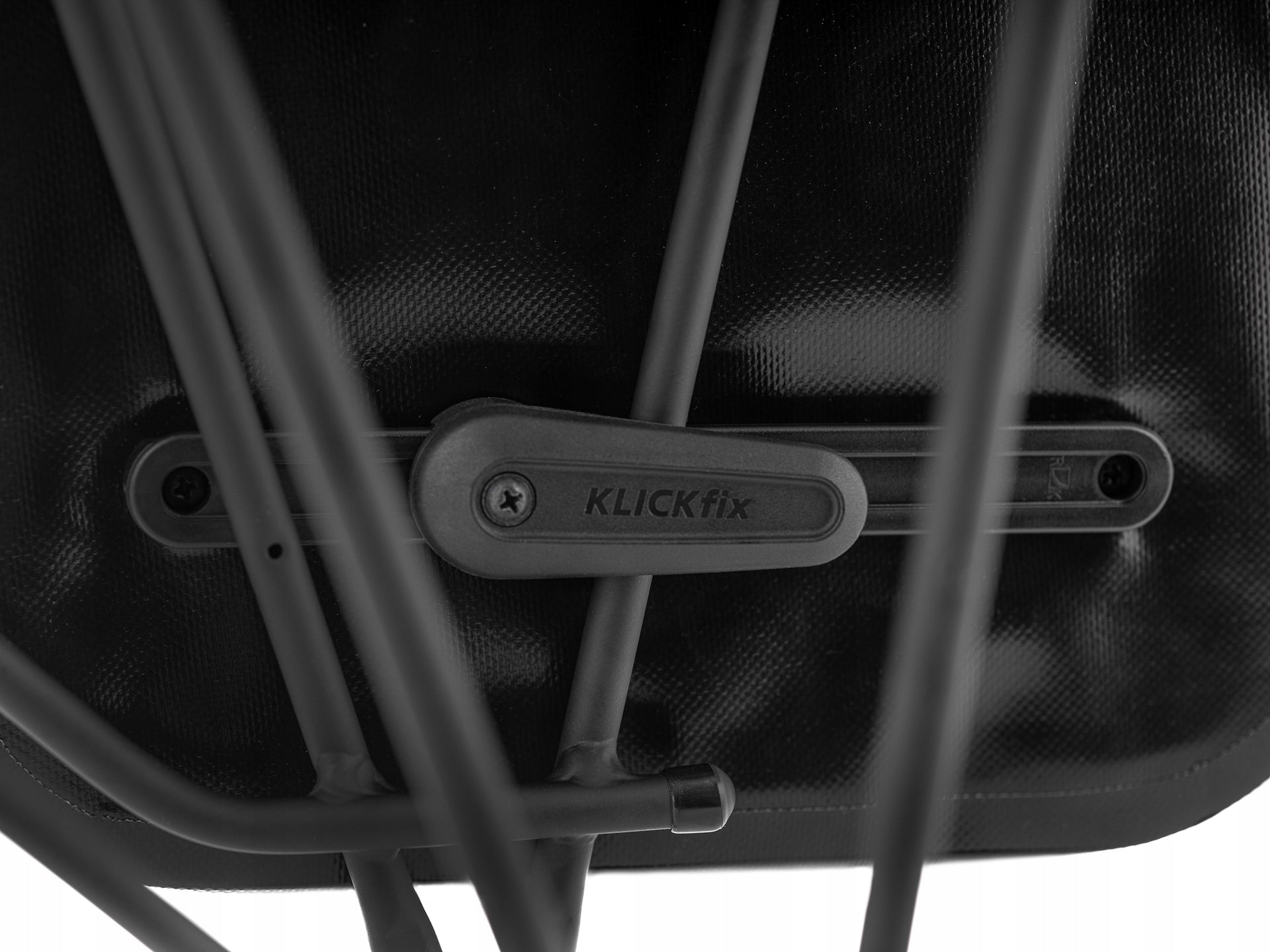 Crosso Dry 30 / Click system - black colour Manufacturer code CR.DRY.R.D30.CZA