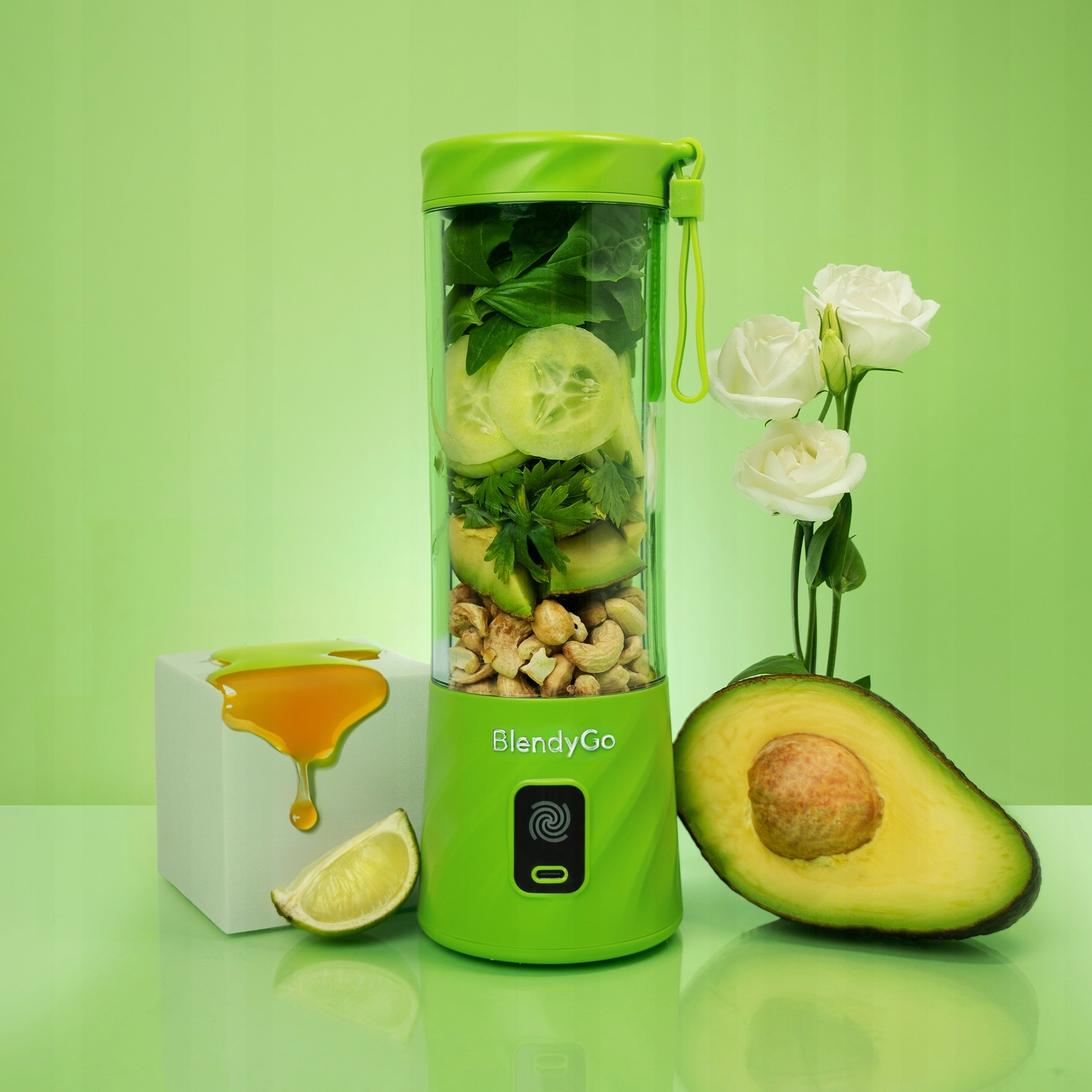 Cup blender BlendyGo 3 wireless 250 W 0,55l waterproof green Manufacturer code Mikser do smoothie mini blender kielichowy