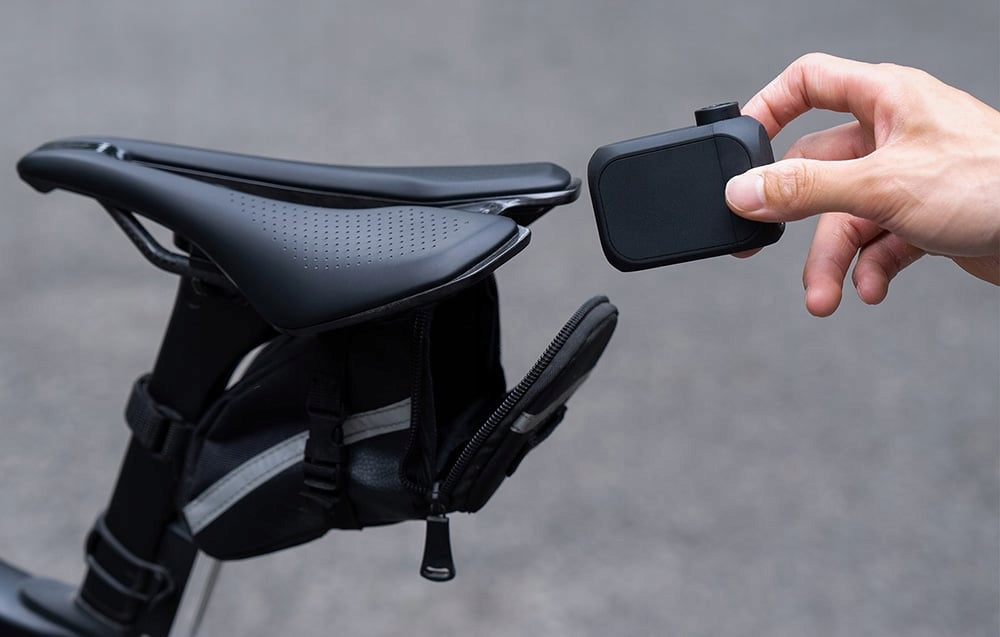 Cycplus AS210 PRO AT1 PRO Mini Electric Bicycle Pump 120 PSI IPX6 Manufacturer code 6976297860686
