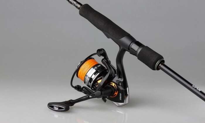 DAM Fishing Rod With Reel Fire Wave XP 244/15-40g 3000 0,17mm Model Fire Wave XP