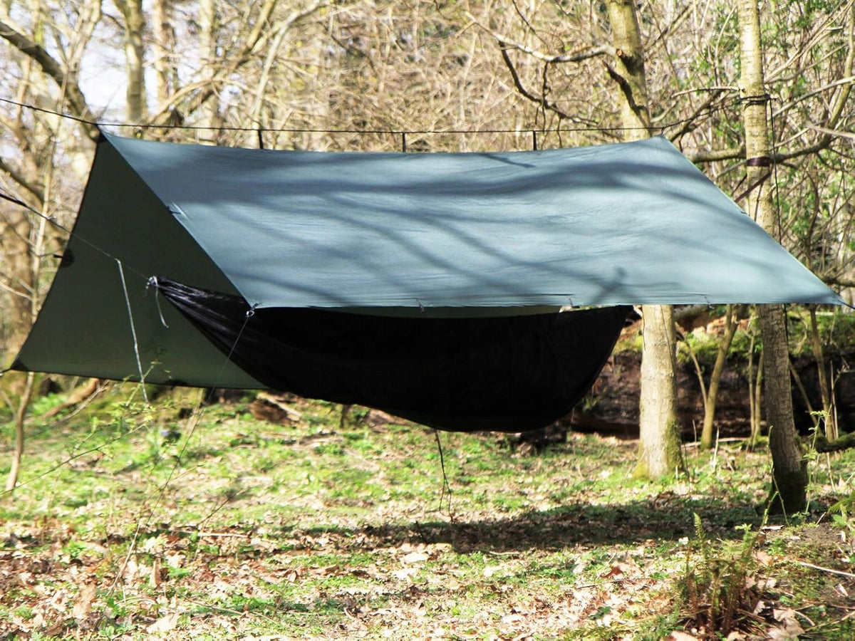 DD Hammocks SuperLight Tarp 3x2,9 m light and compact