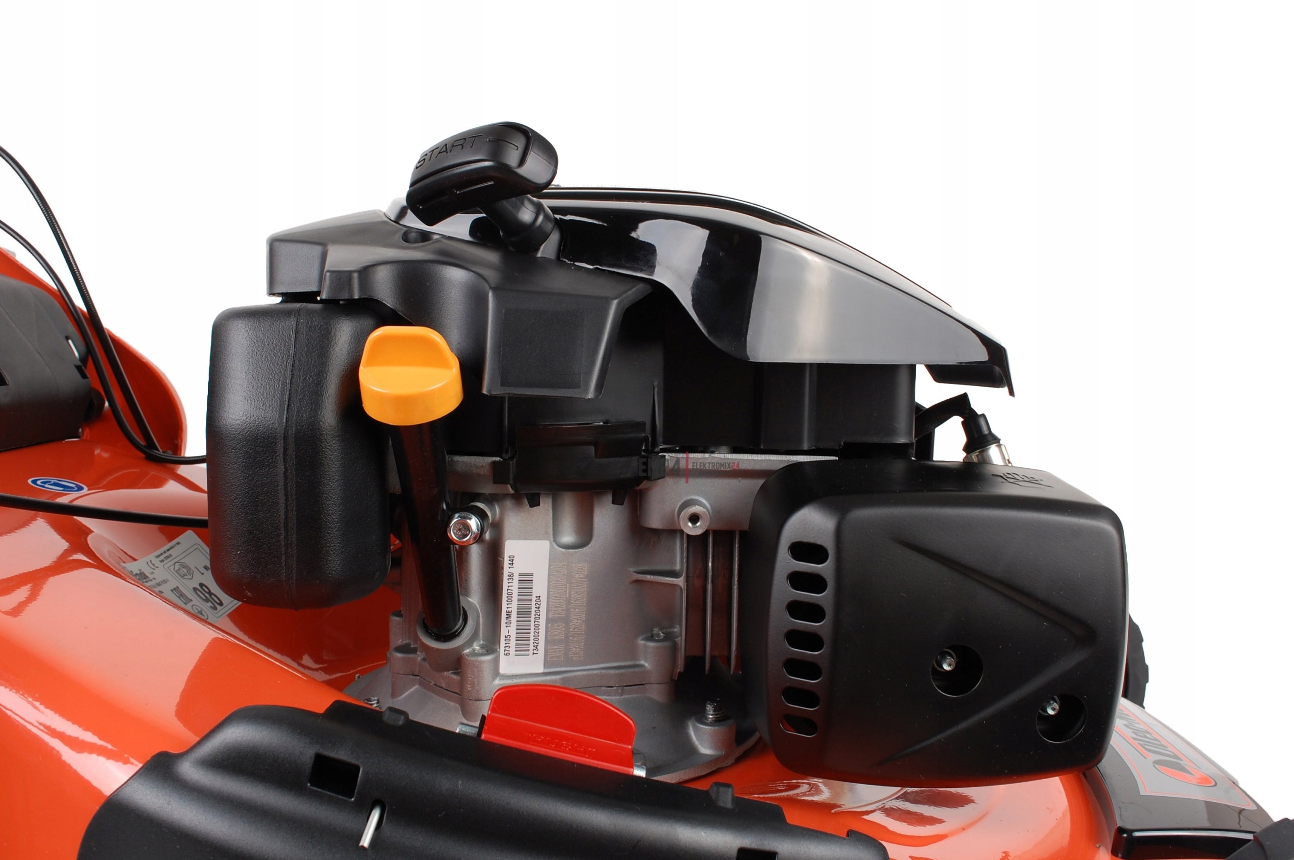 DIESEL MOWER WITH DRIVE OLEO-MAC GV 53 TK 196CM3 6,5KM 51CM ITALIAN Basket capacity 70 l