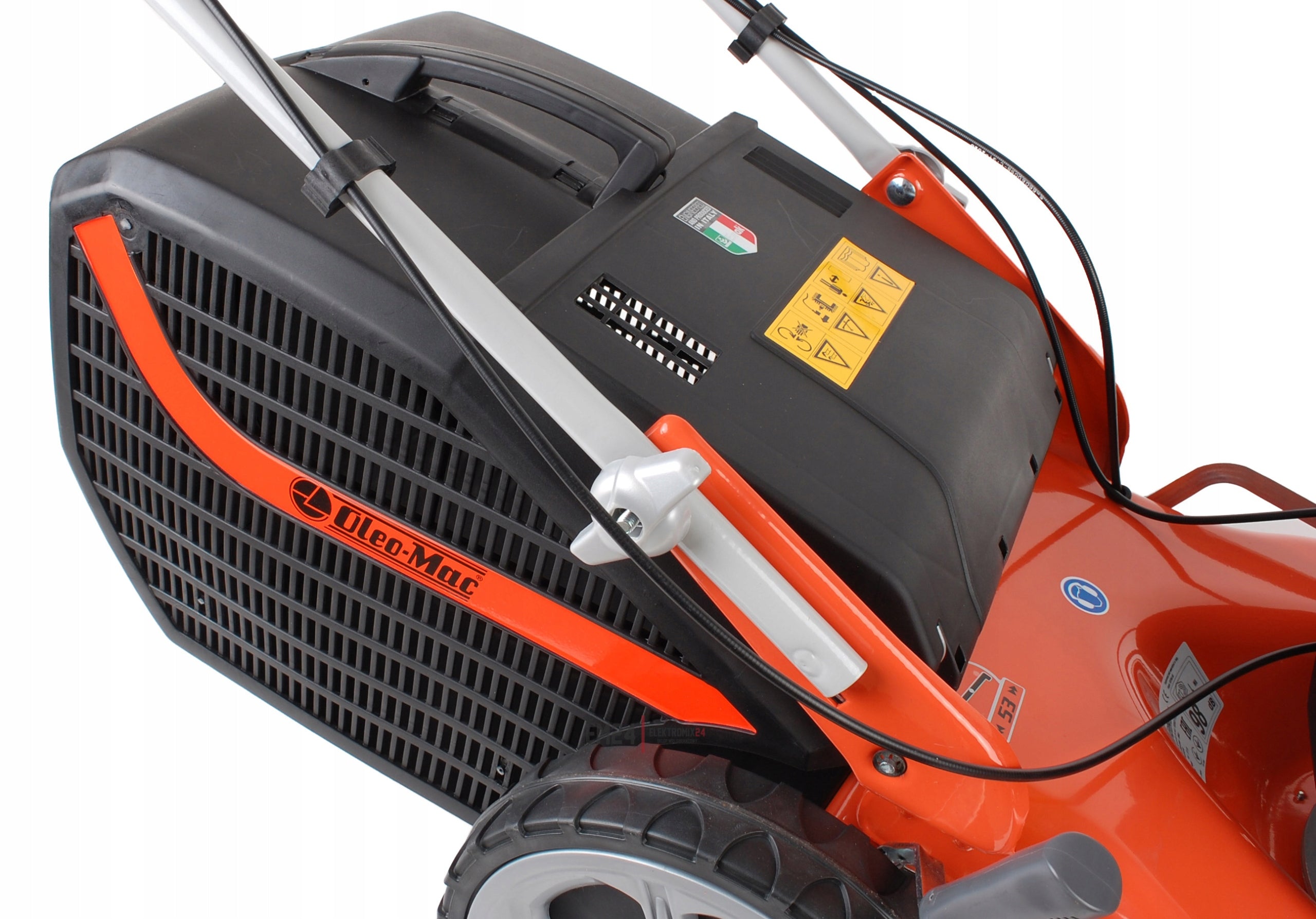 DIESEL MOWER WITH DRIVE OLEO-MAC GV 53 TK 196CM3 6,5KM 51CM ITALIAN Model GMC 53 TK NOWA GV 53 TK GV 25+