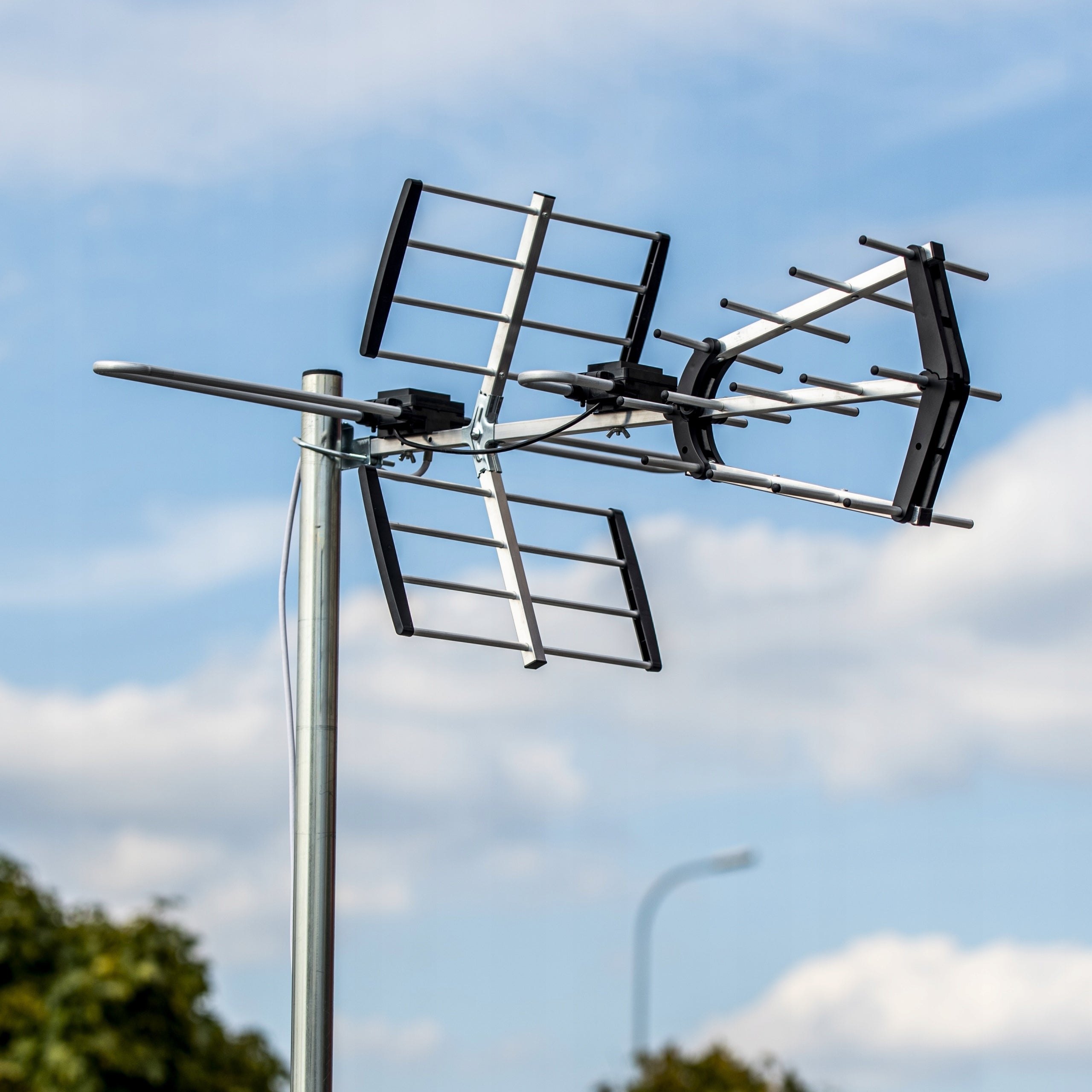 DIRECTIONAL TV ANTENNA TERRESTRIAL COMBO DVB-T2 MUX8 LTE HD ULTRA HD 4K VAYOX Packaging status original